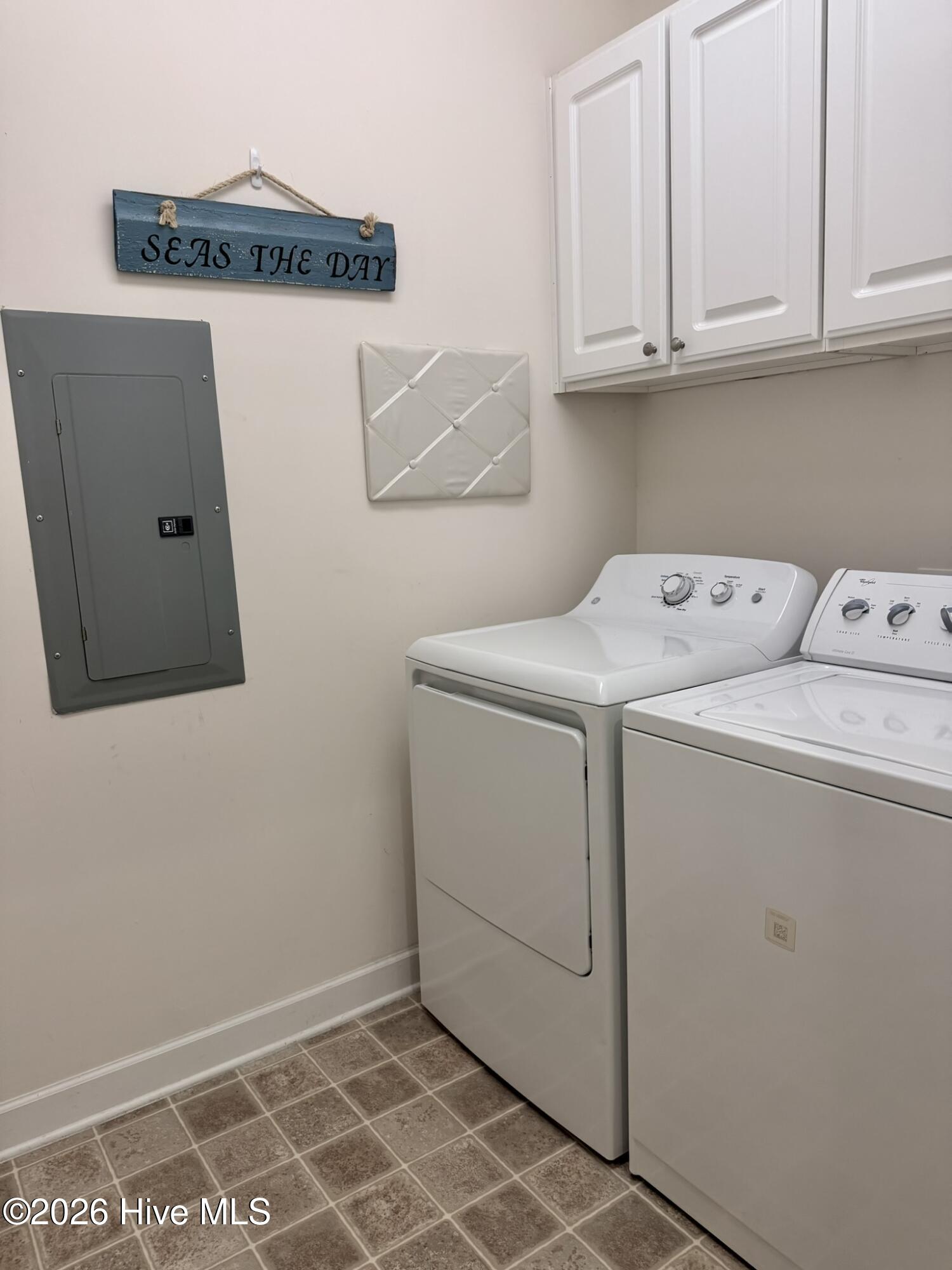 100558778 | Photo 27