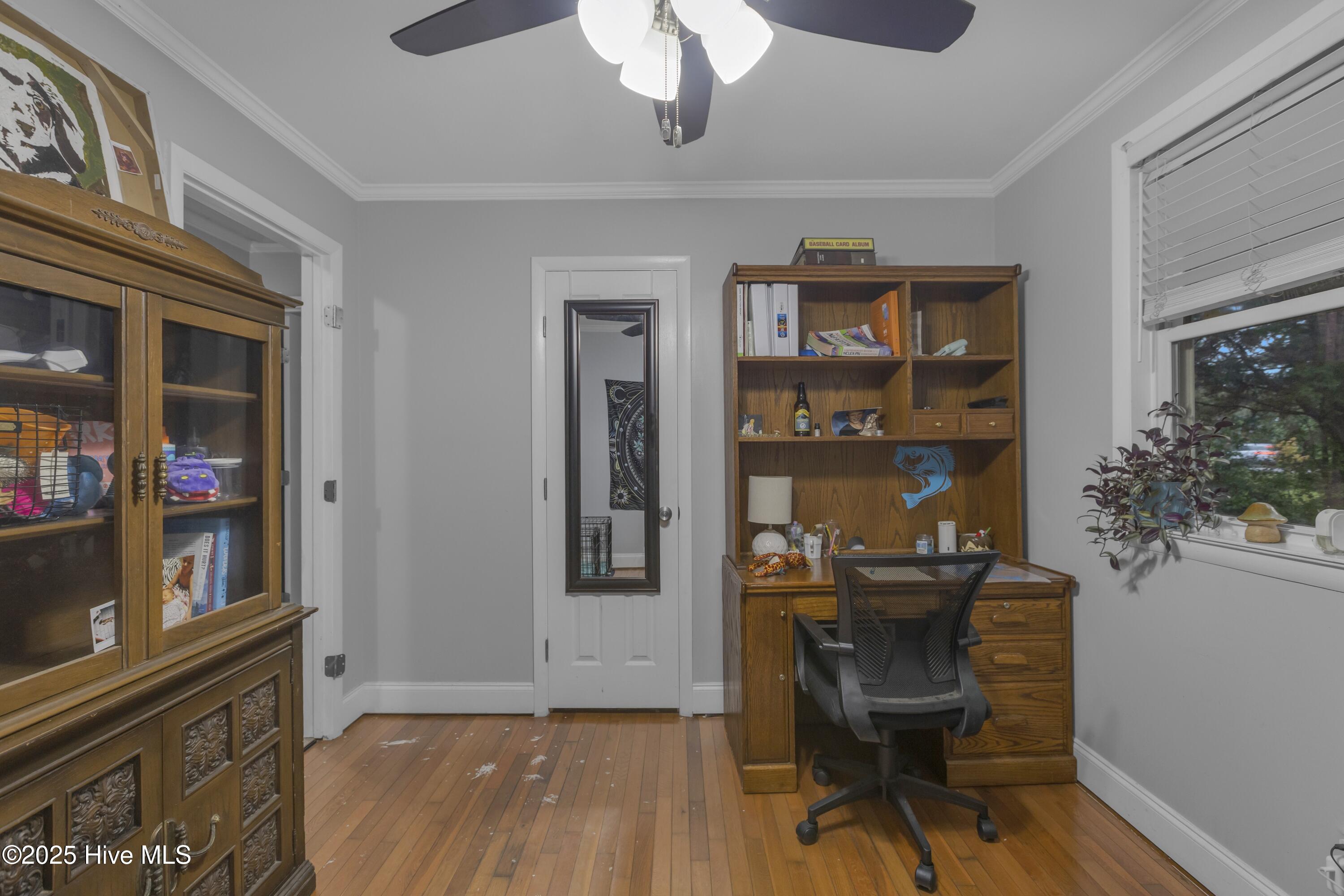 100538970 | Photo 26