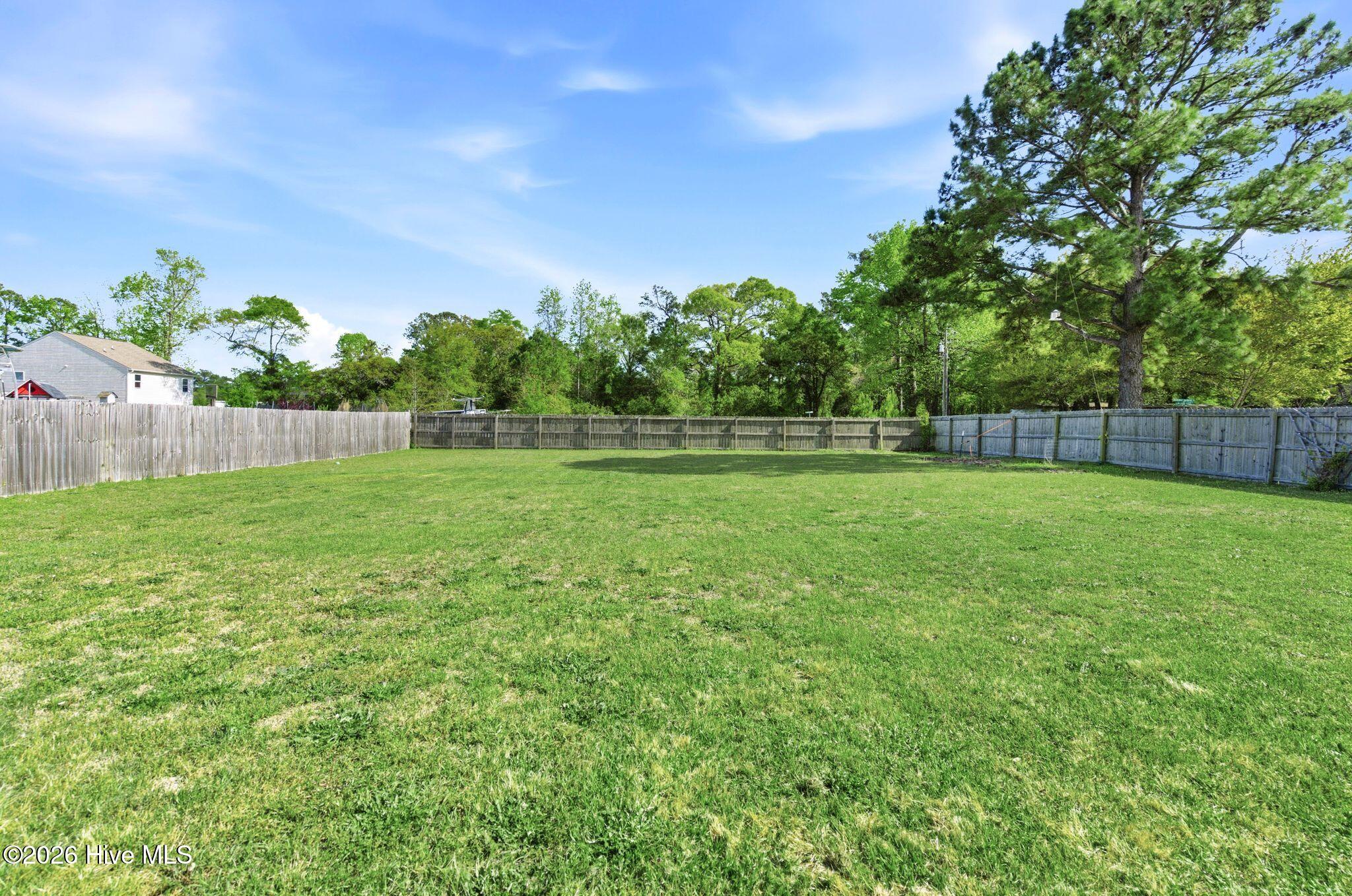 100566850 | Photo 39