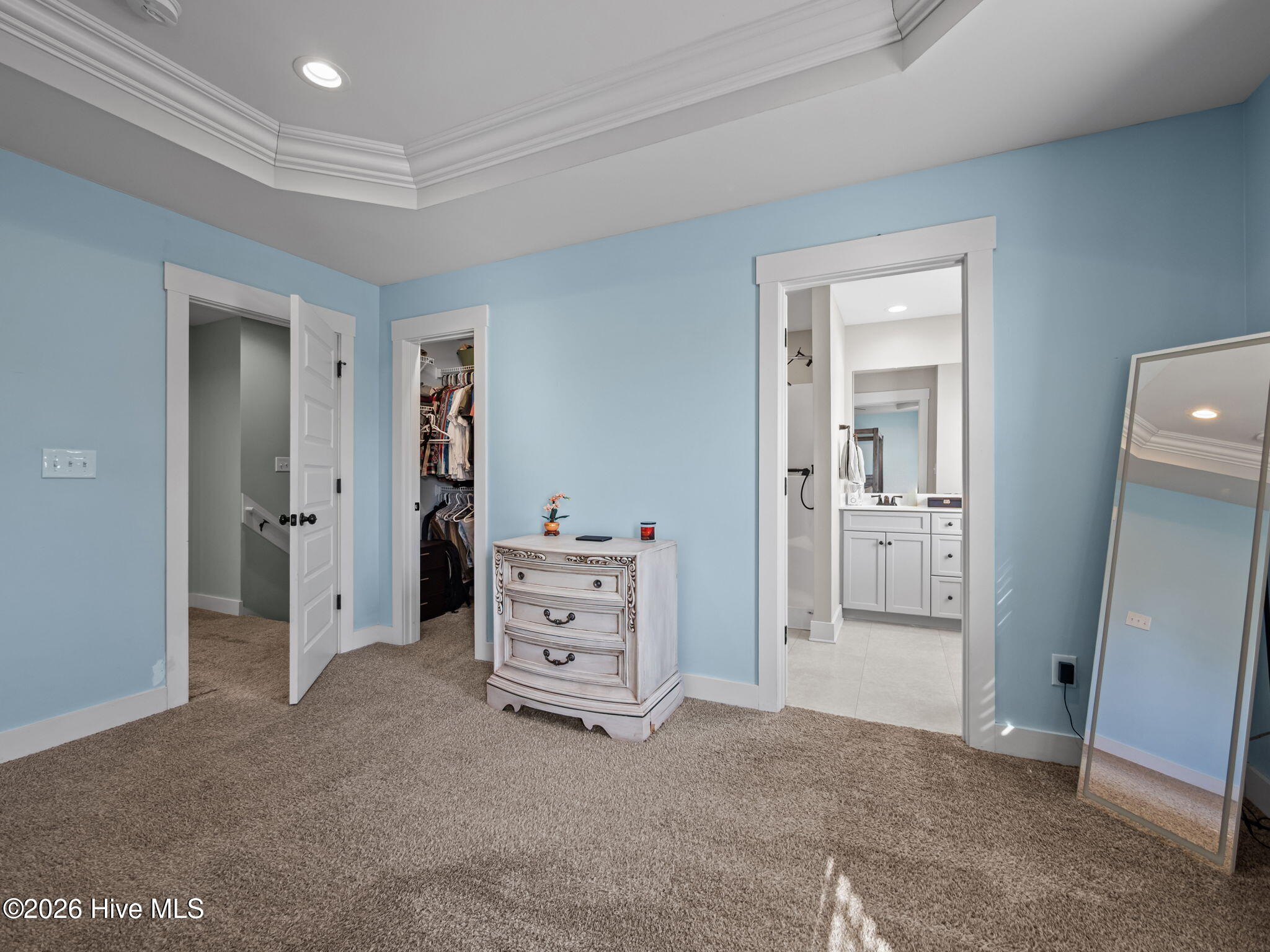 100553729 | Photo 28