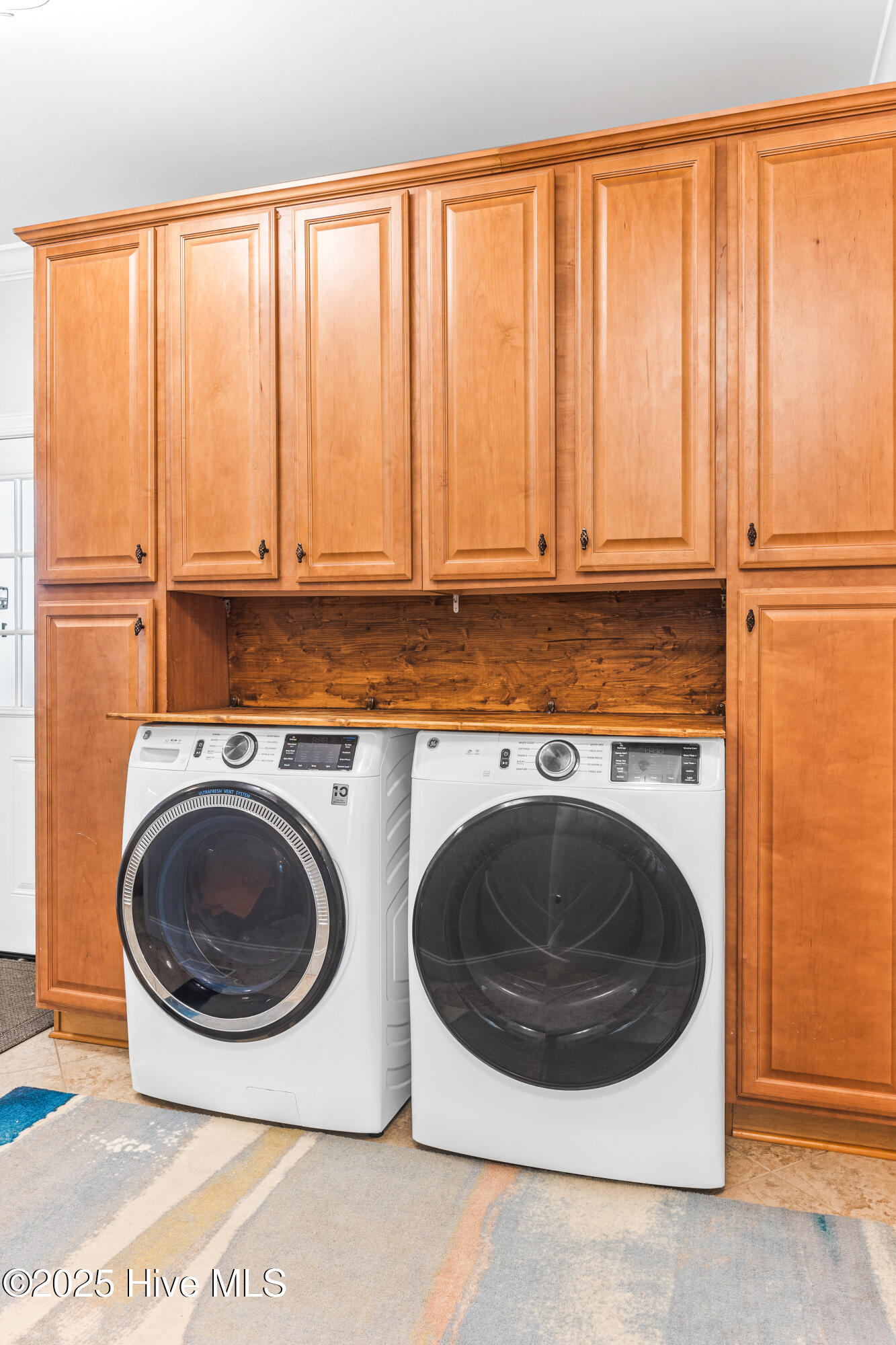 100520720 | Photo 21