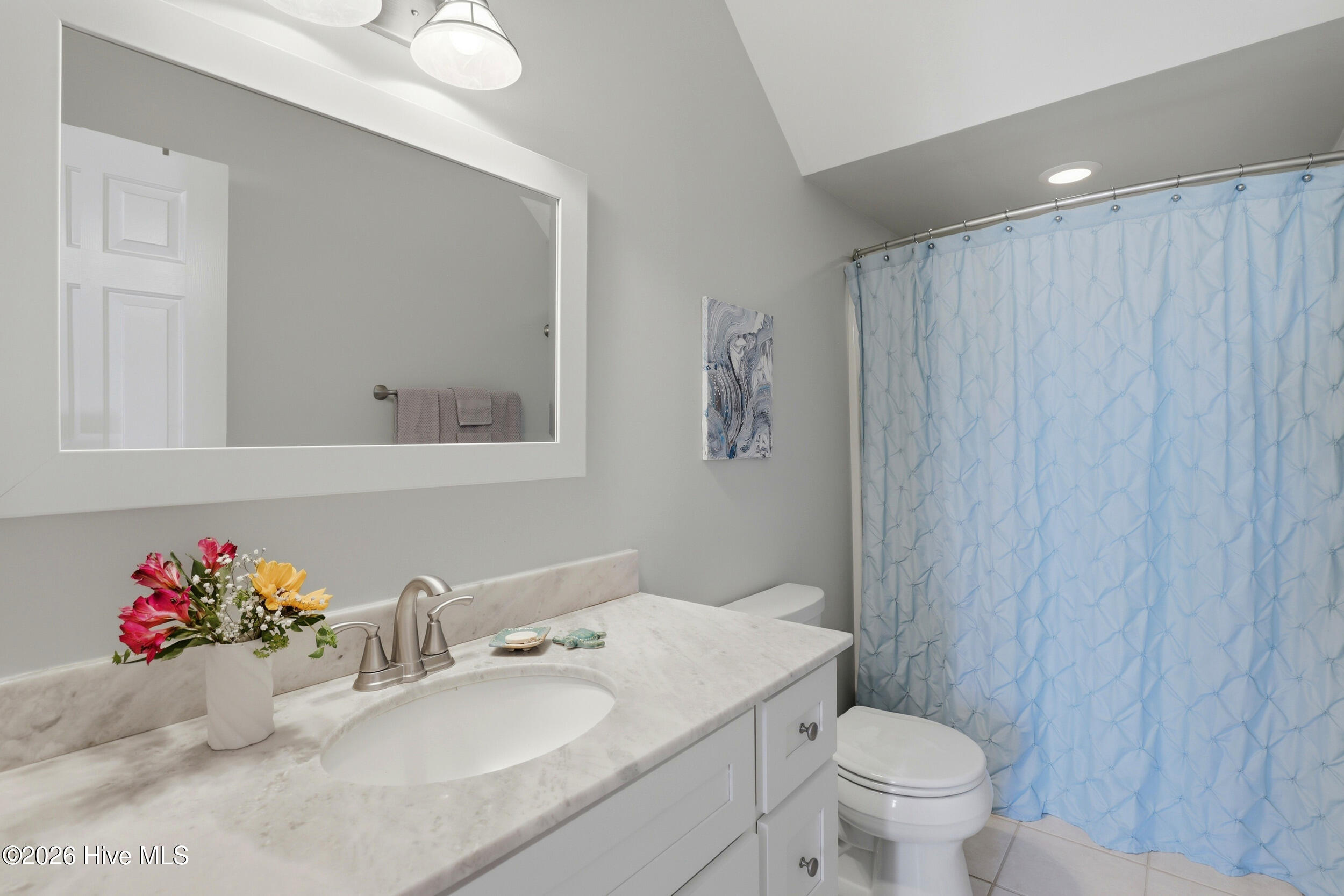 100559710 | Photo 29