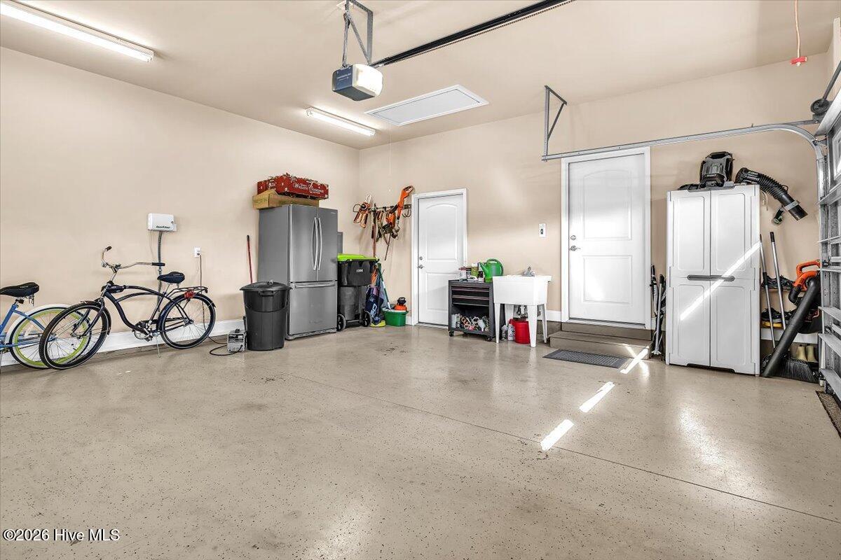 100553917 | Photo 67