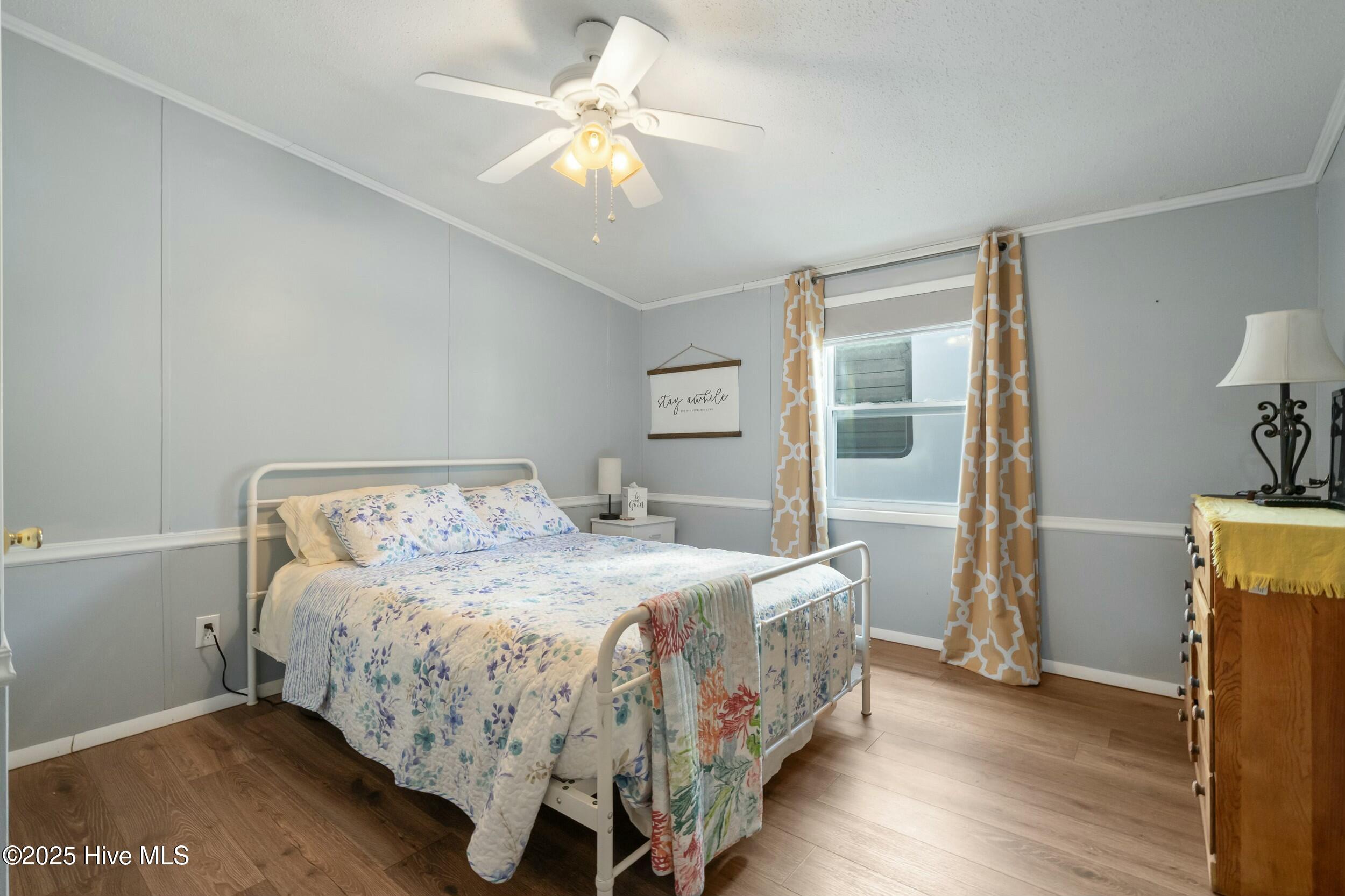 100482748 | Photo 19