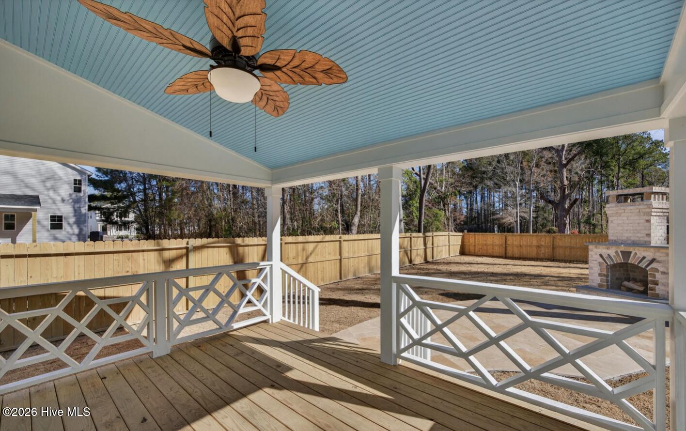 404 S Bodenheimer Street, Burgaw, NC, 28425