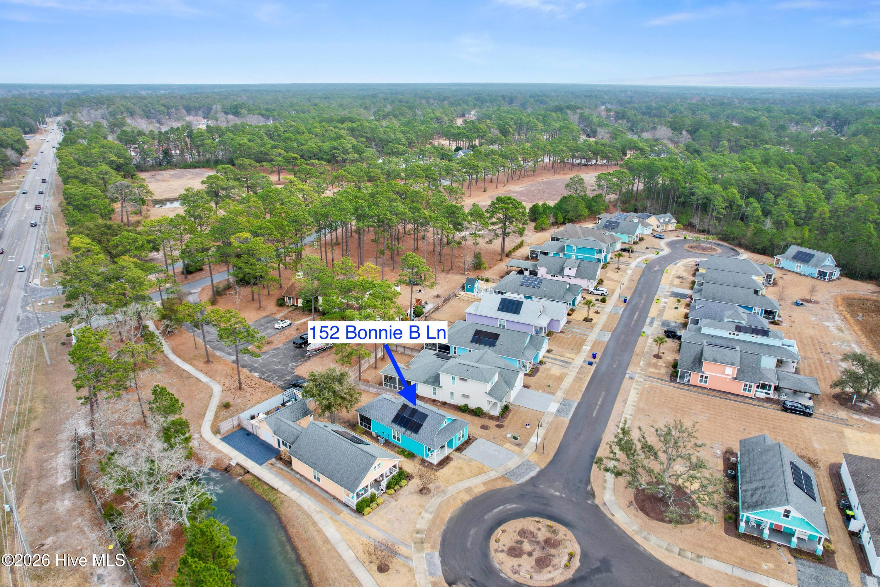 100556000 | Photo 30