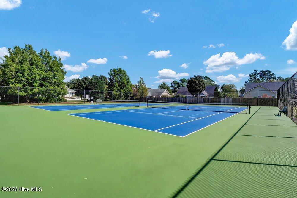 100555857 | Photo 68