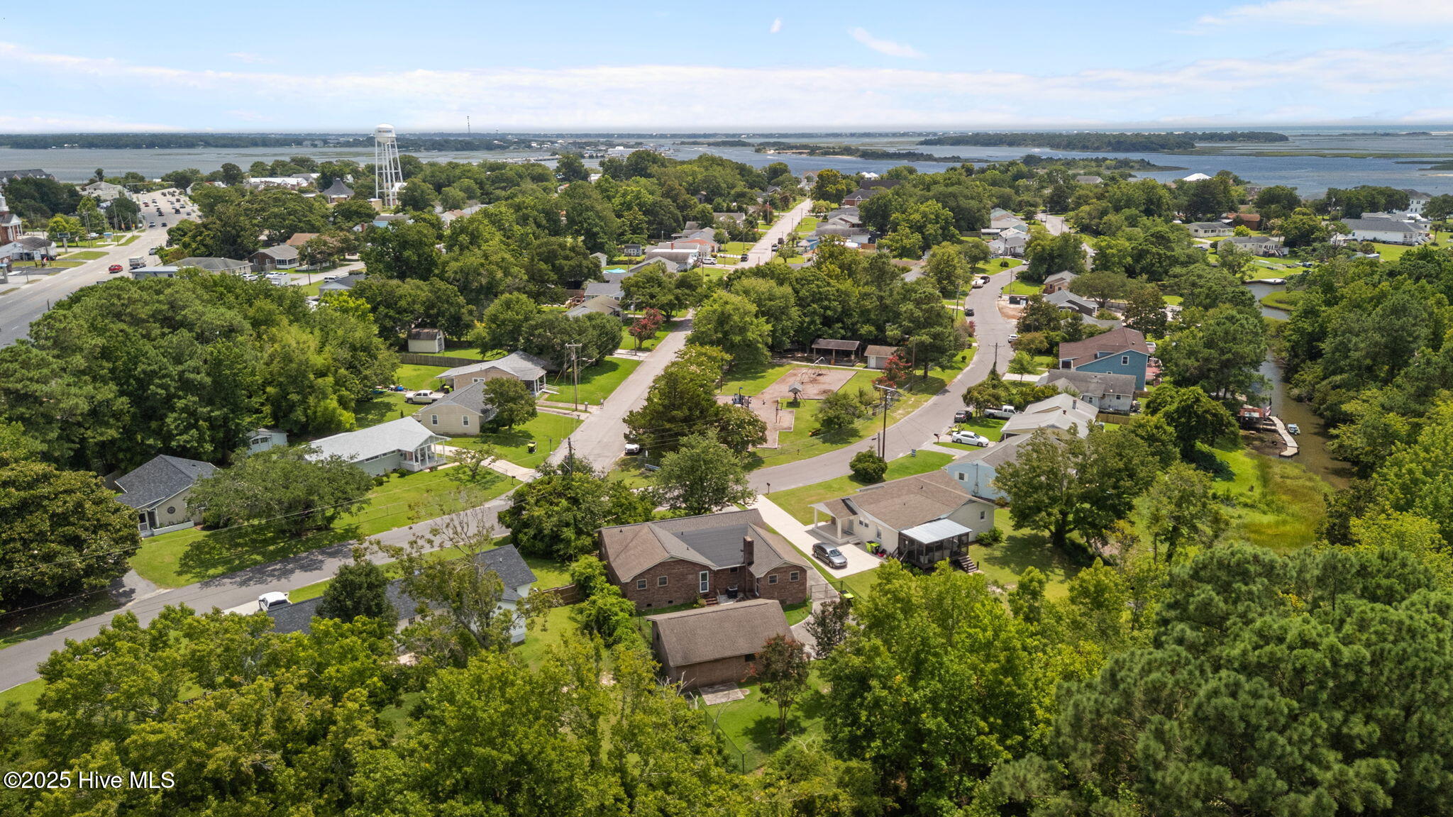 100521468 | Photo 46