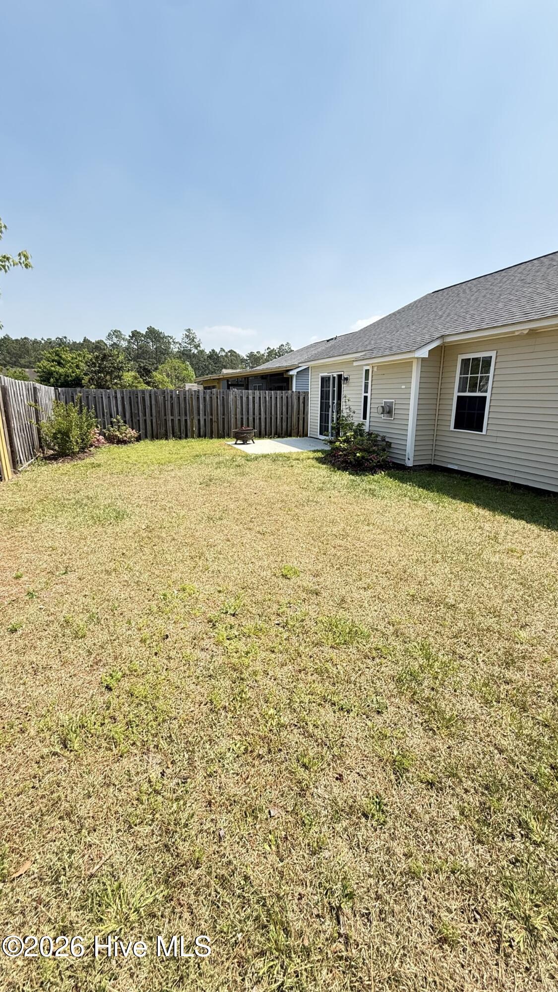 100567974 | Photo 13