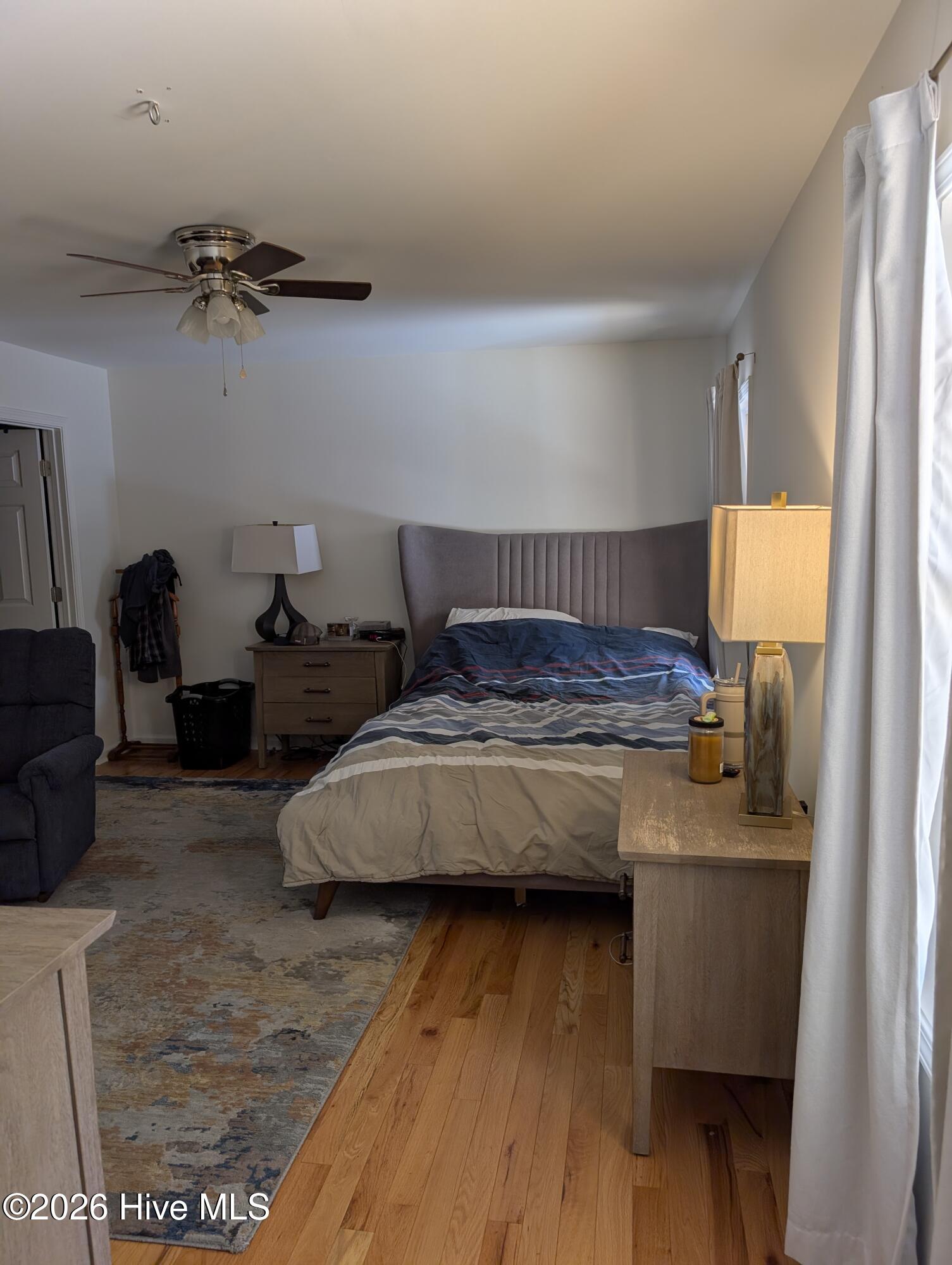 100550544 | Photo 16