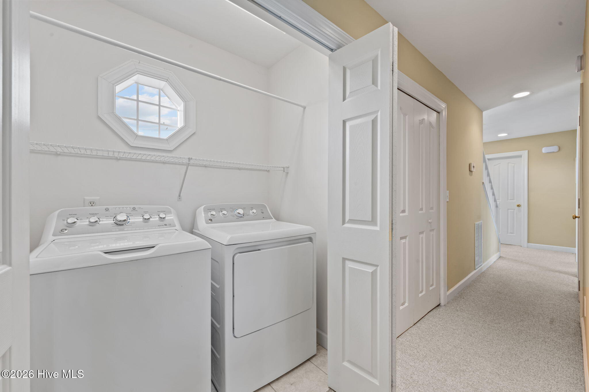 100567525 | Photo 45