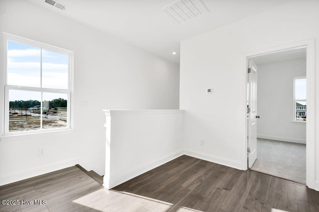 100526072 | Photo 20