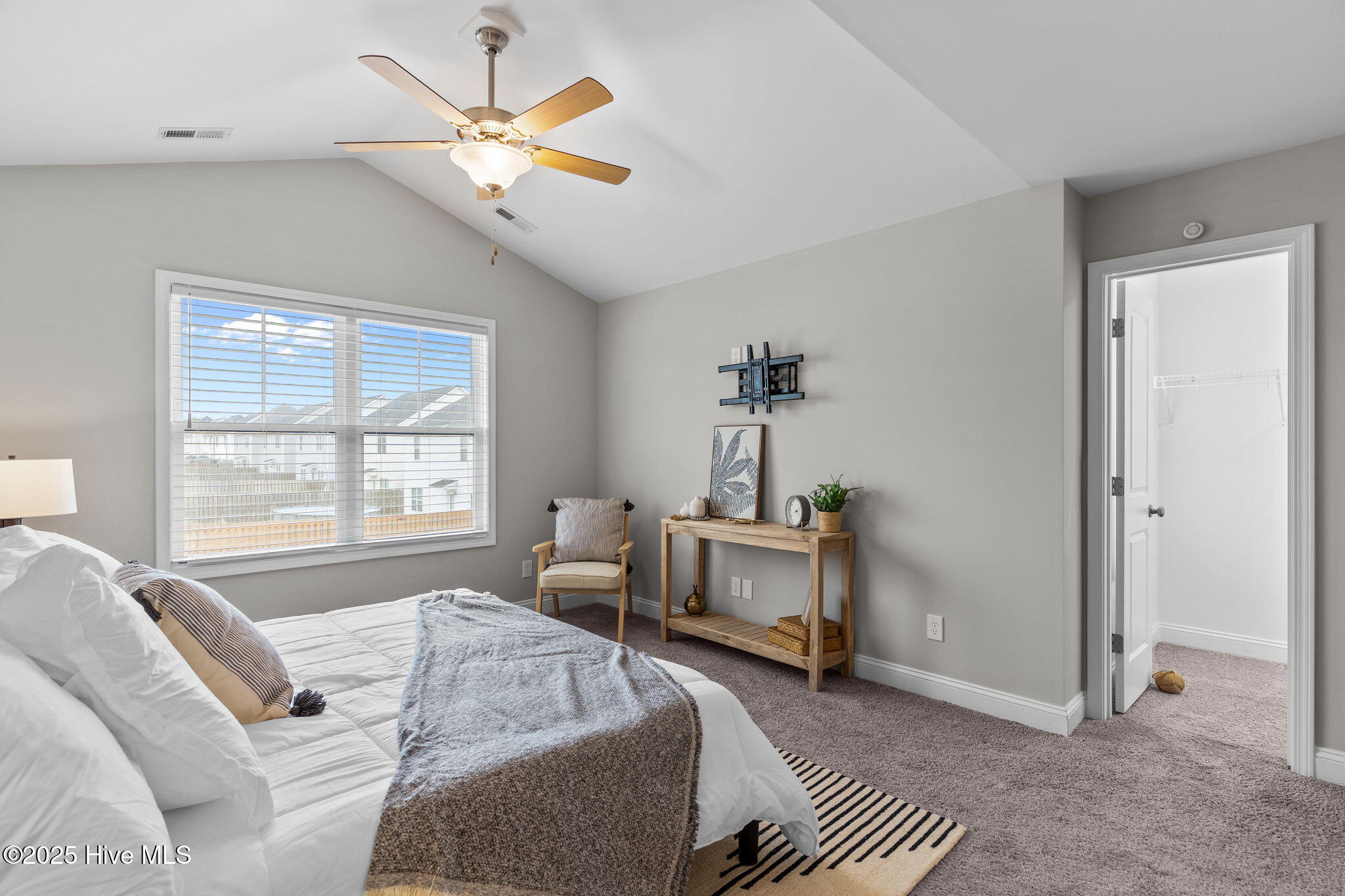 1527 Grey Cliff, Wilmington, NC 28405 – photo 18: 18-primary-to_closet