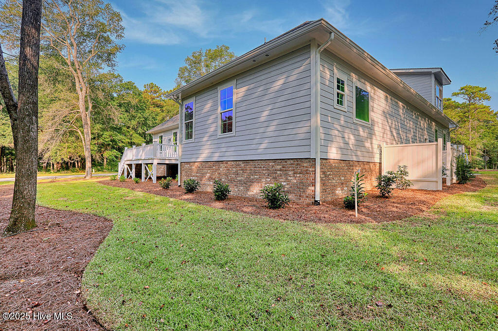 100499257 | Photo 60