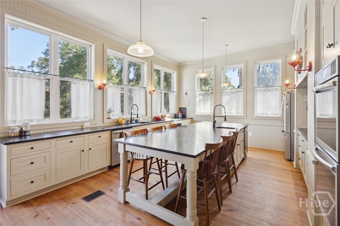 Kitchen (downstairs addition) viewed from left