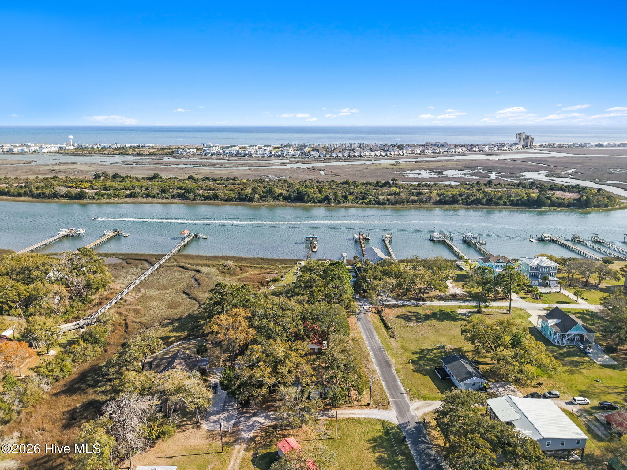 100562927 | Photo 36