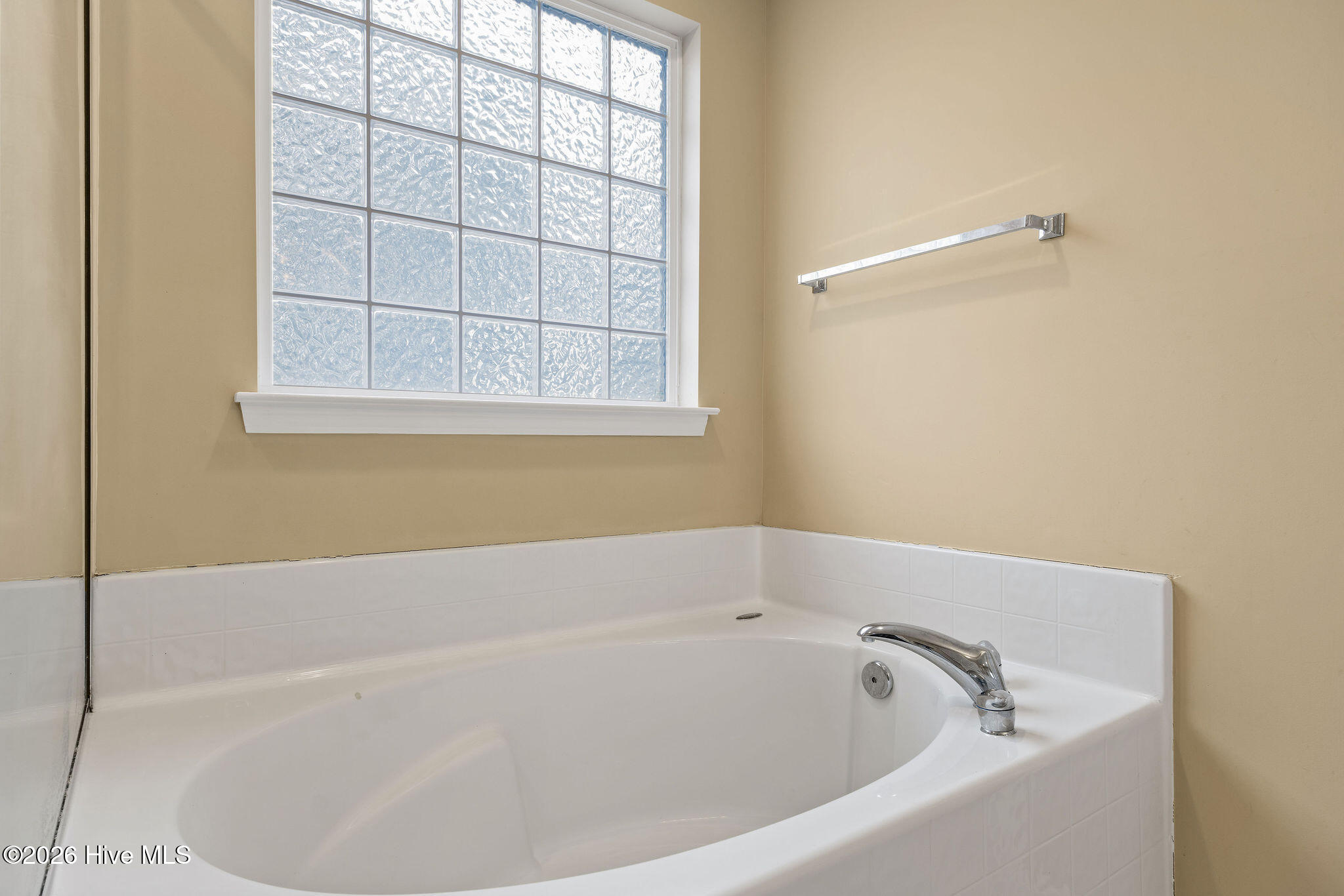 100551097 | Photo 17