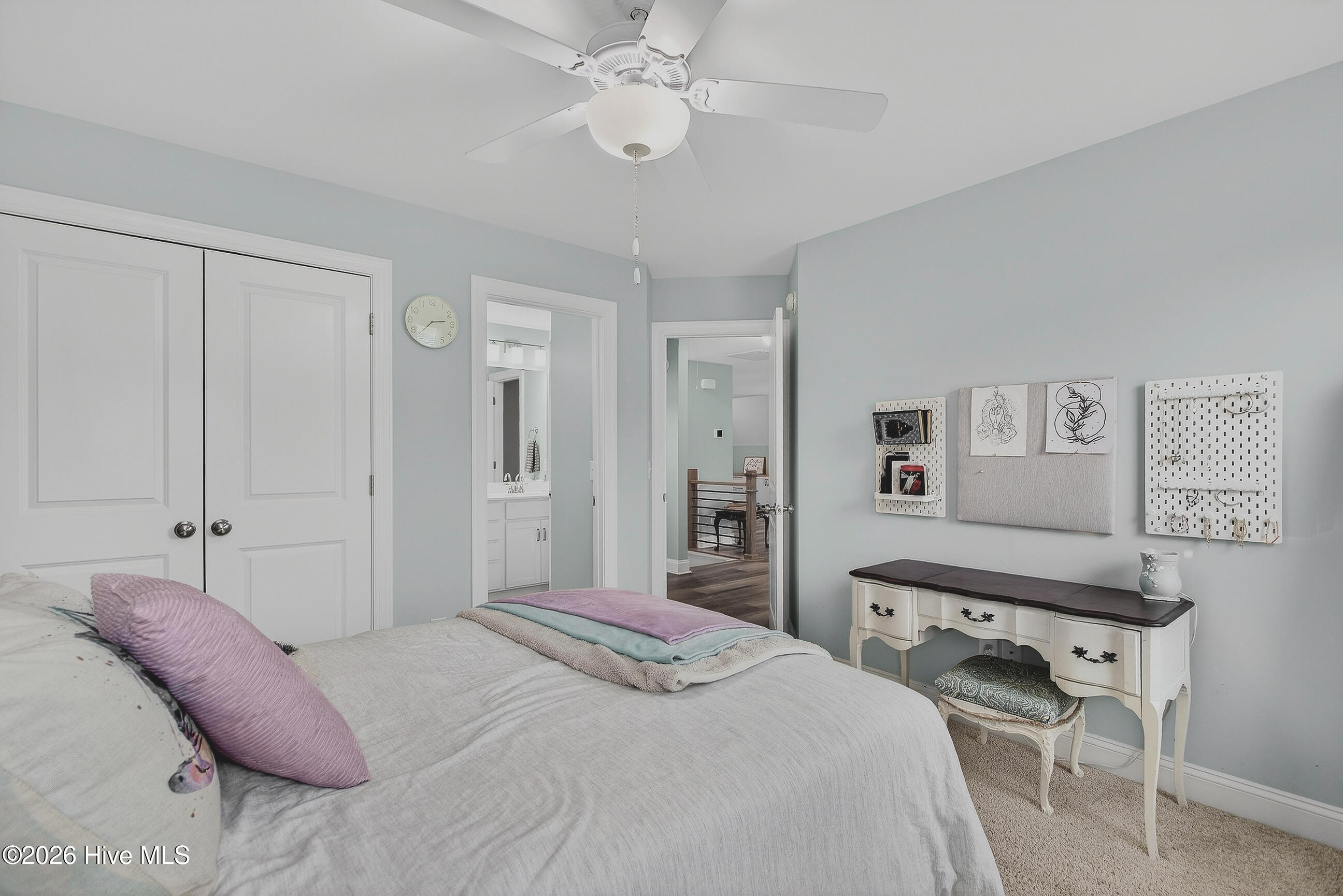 100563505 | Photo 37