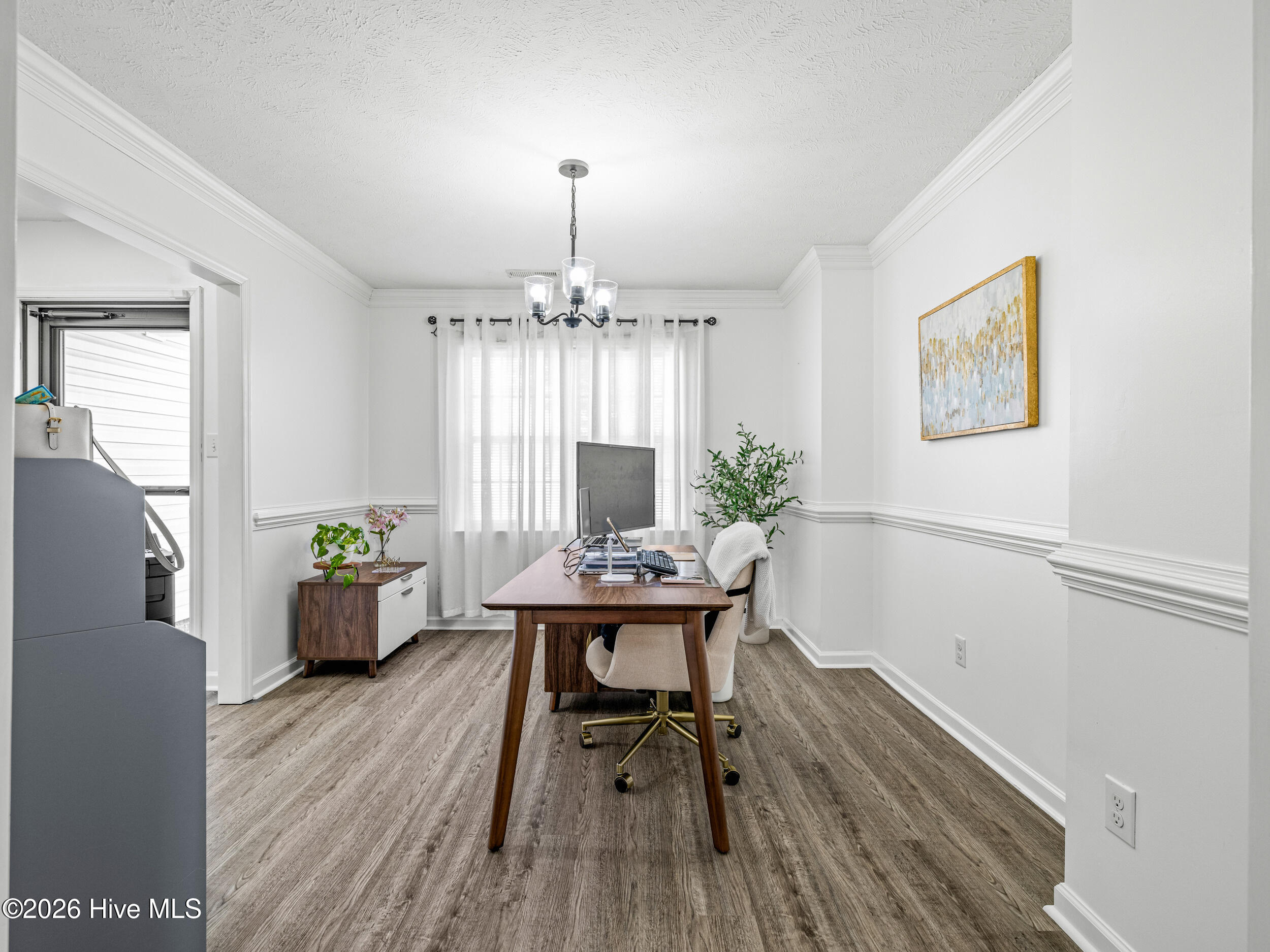 100554161 | Photo 14