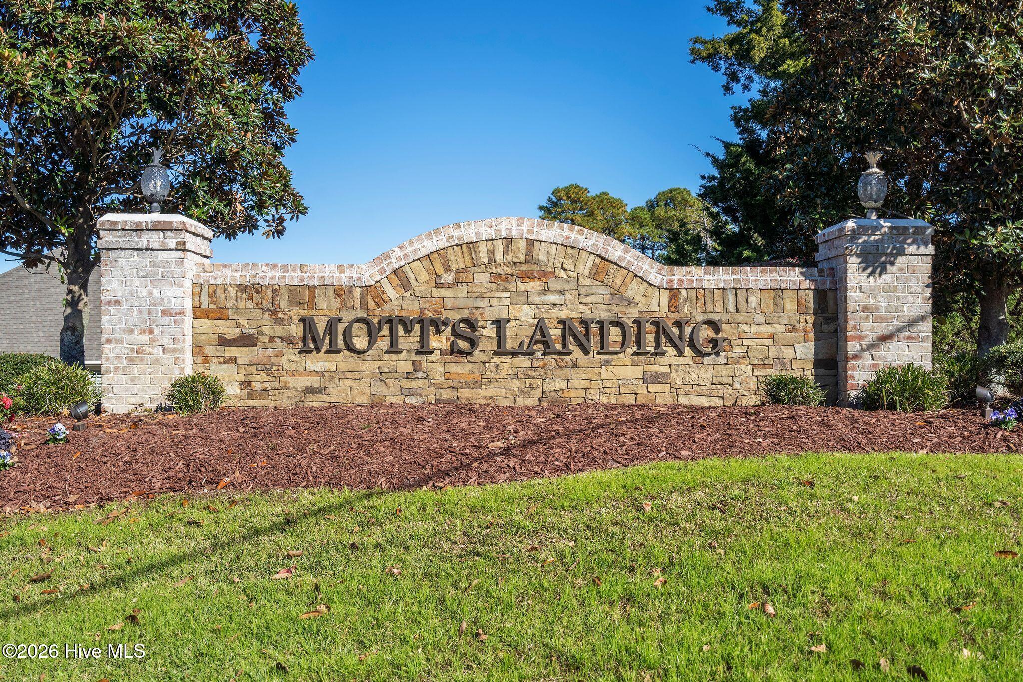 100564564 | Photo 60