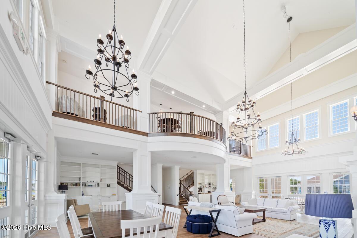 100539085 | Photo 16