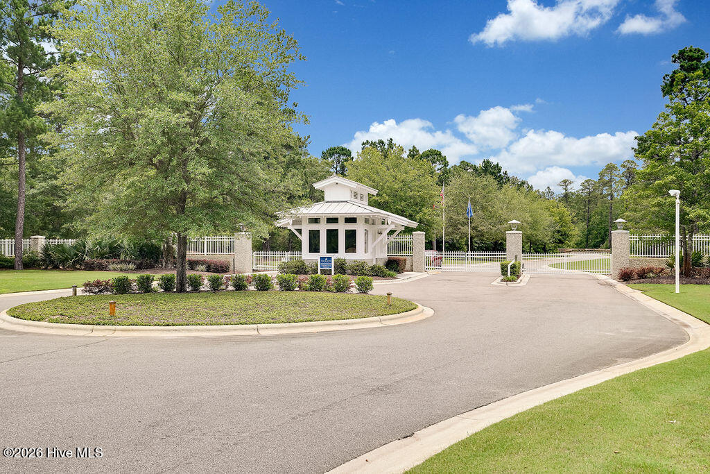 100564545 | Photo 90