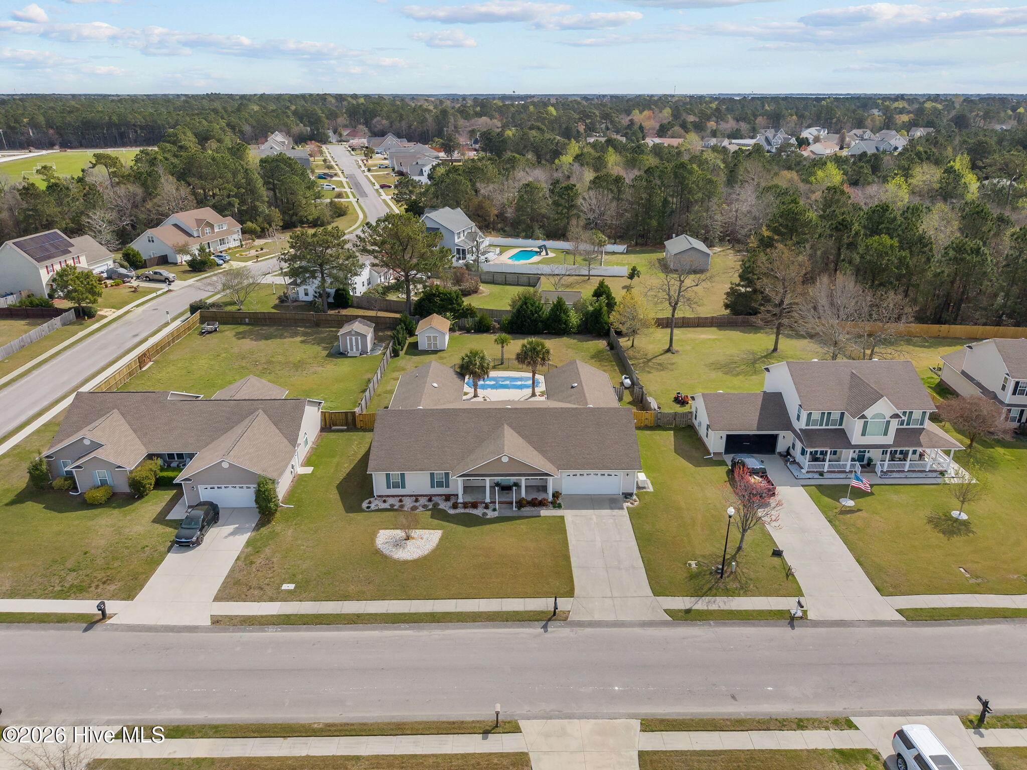 100570536 | Photo 55