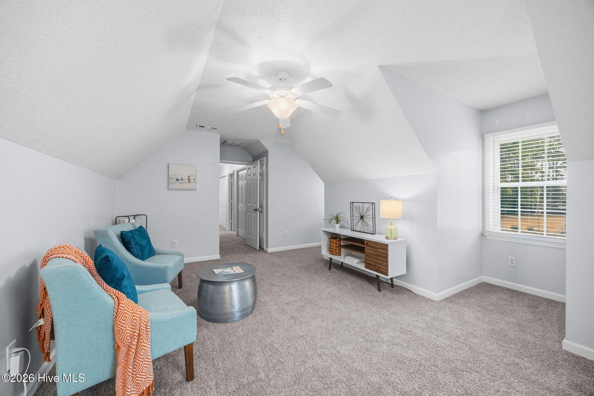 100534535 | Photo 35