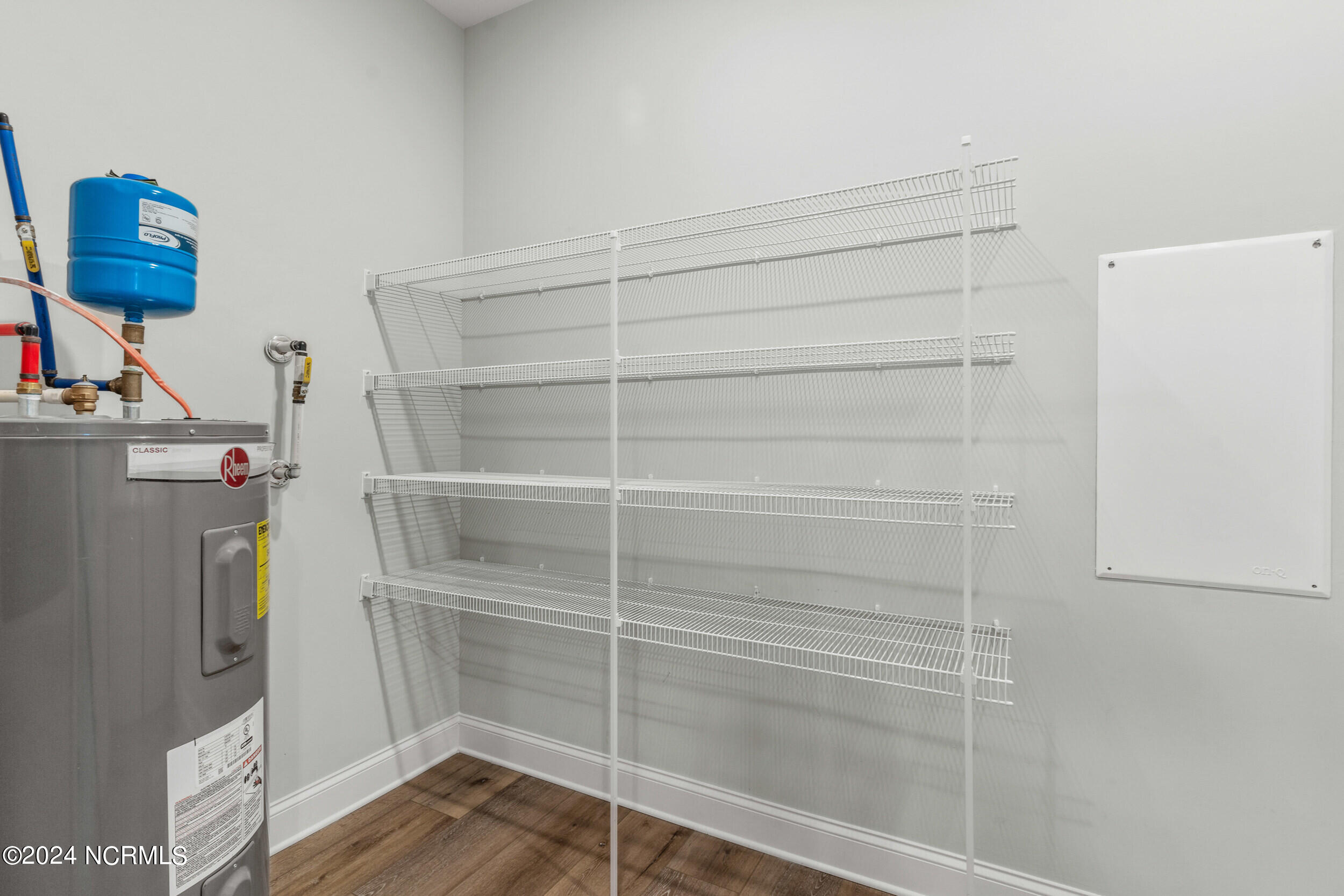 100552066 | Photo 17