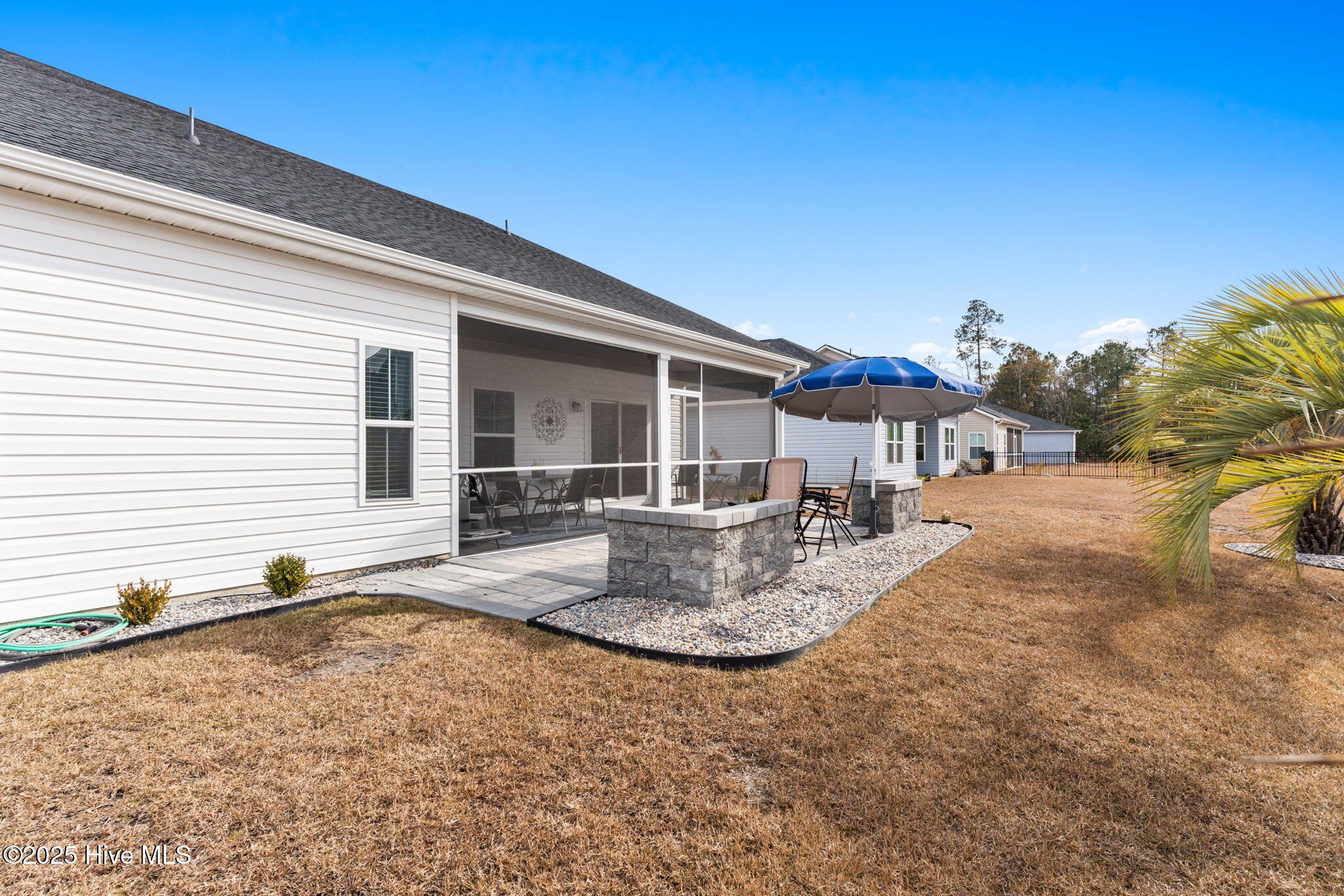 100545936 | Photo 32