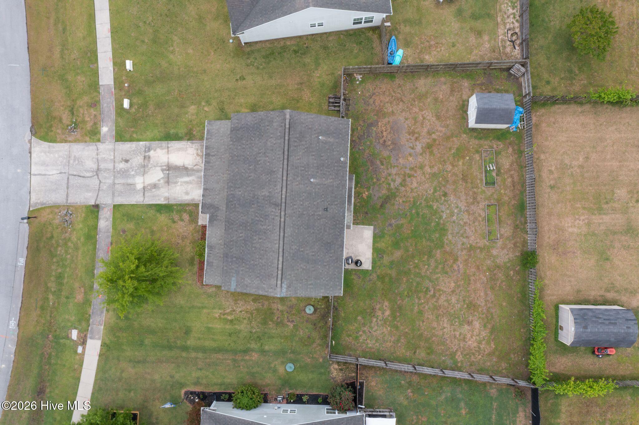 100570730 | Photo 49