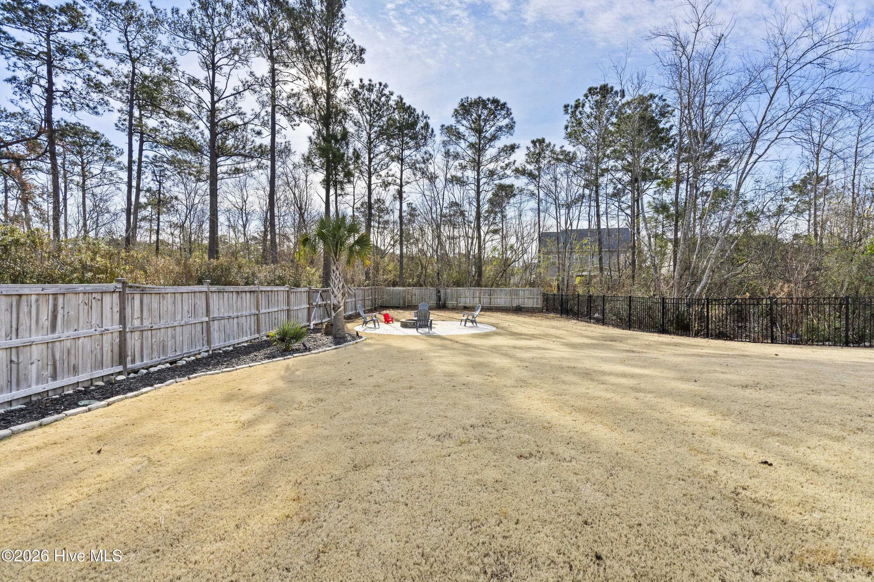 100552467 | Photo 55