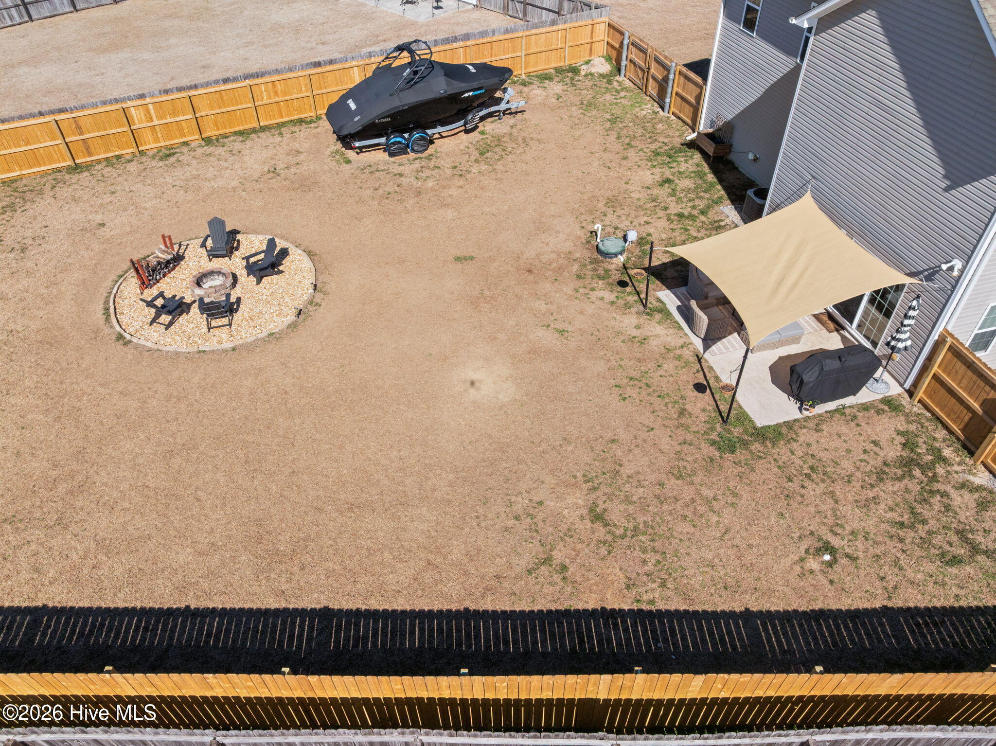 100557328 | Photo 49