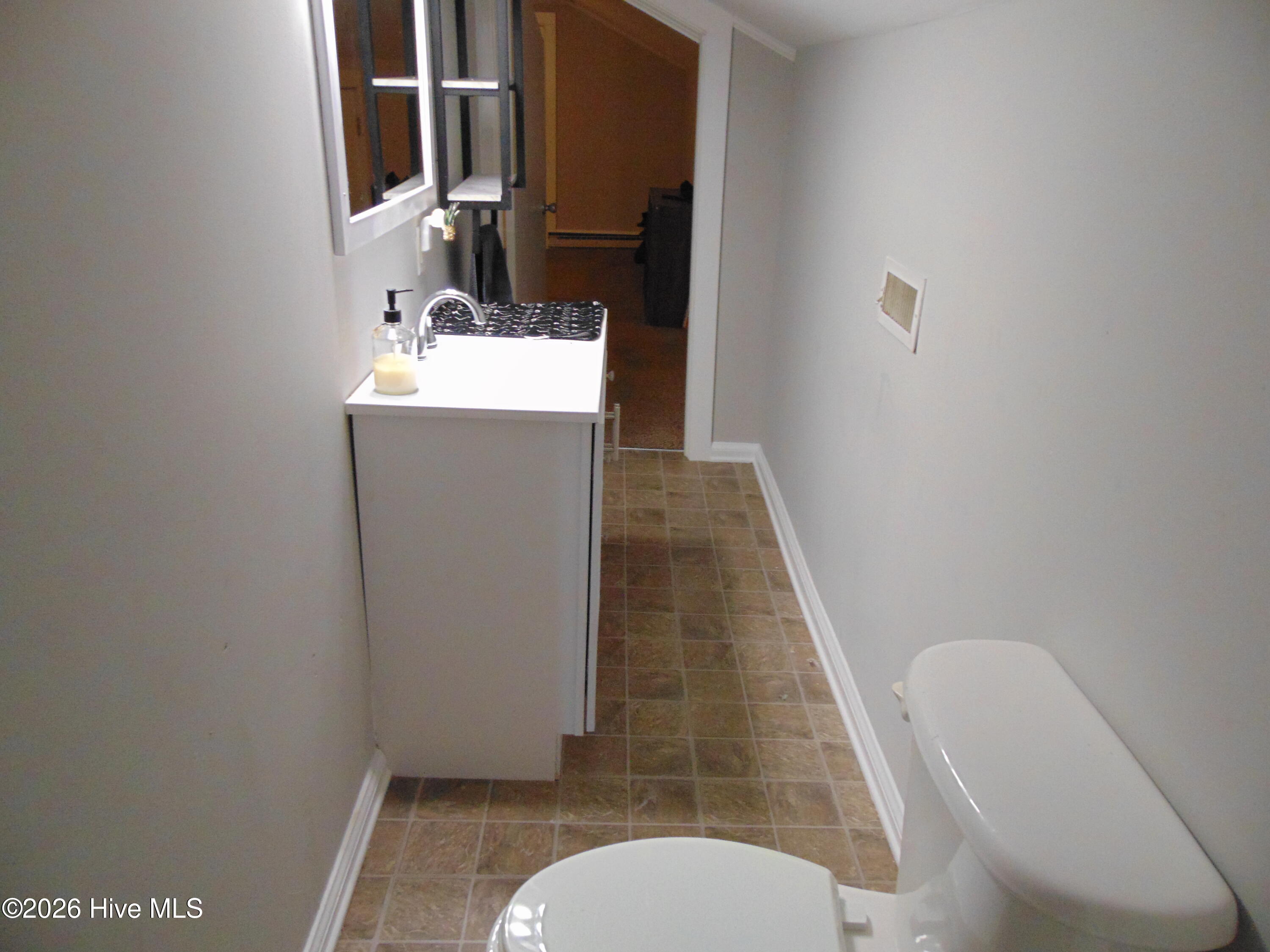 112 E Washington Street, Nashville, NC, 27856