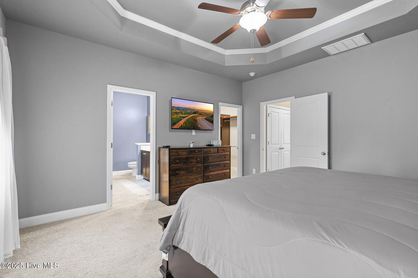 100501519 | Photo 26