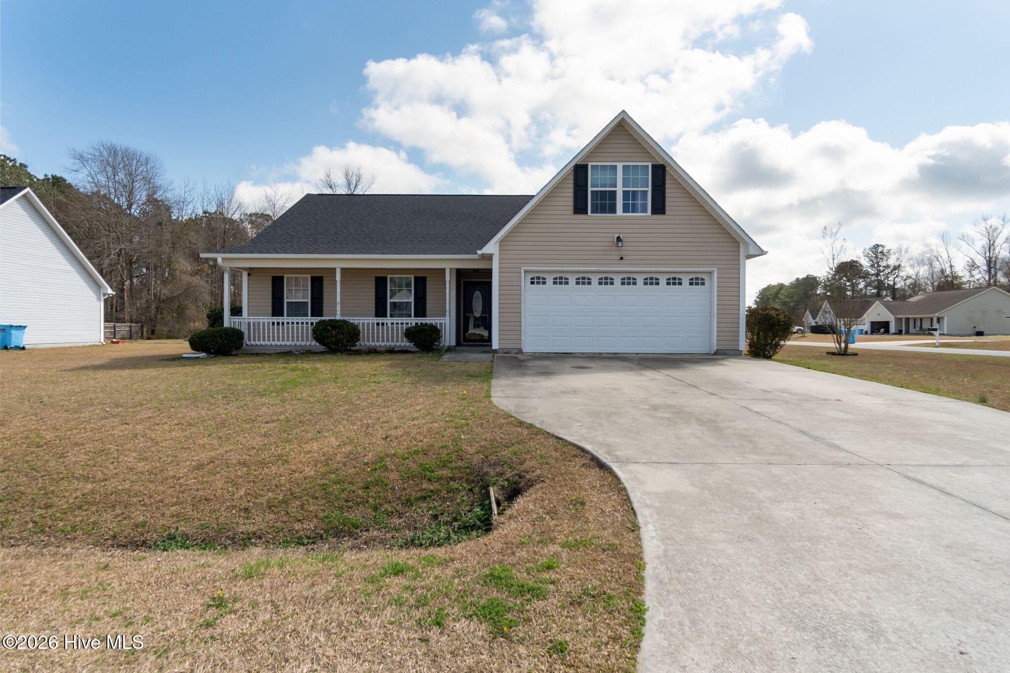 200 Chandler Simpson Court, Beulaville, NC 28518 – photo 2: 200 Chandler Simpson-4