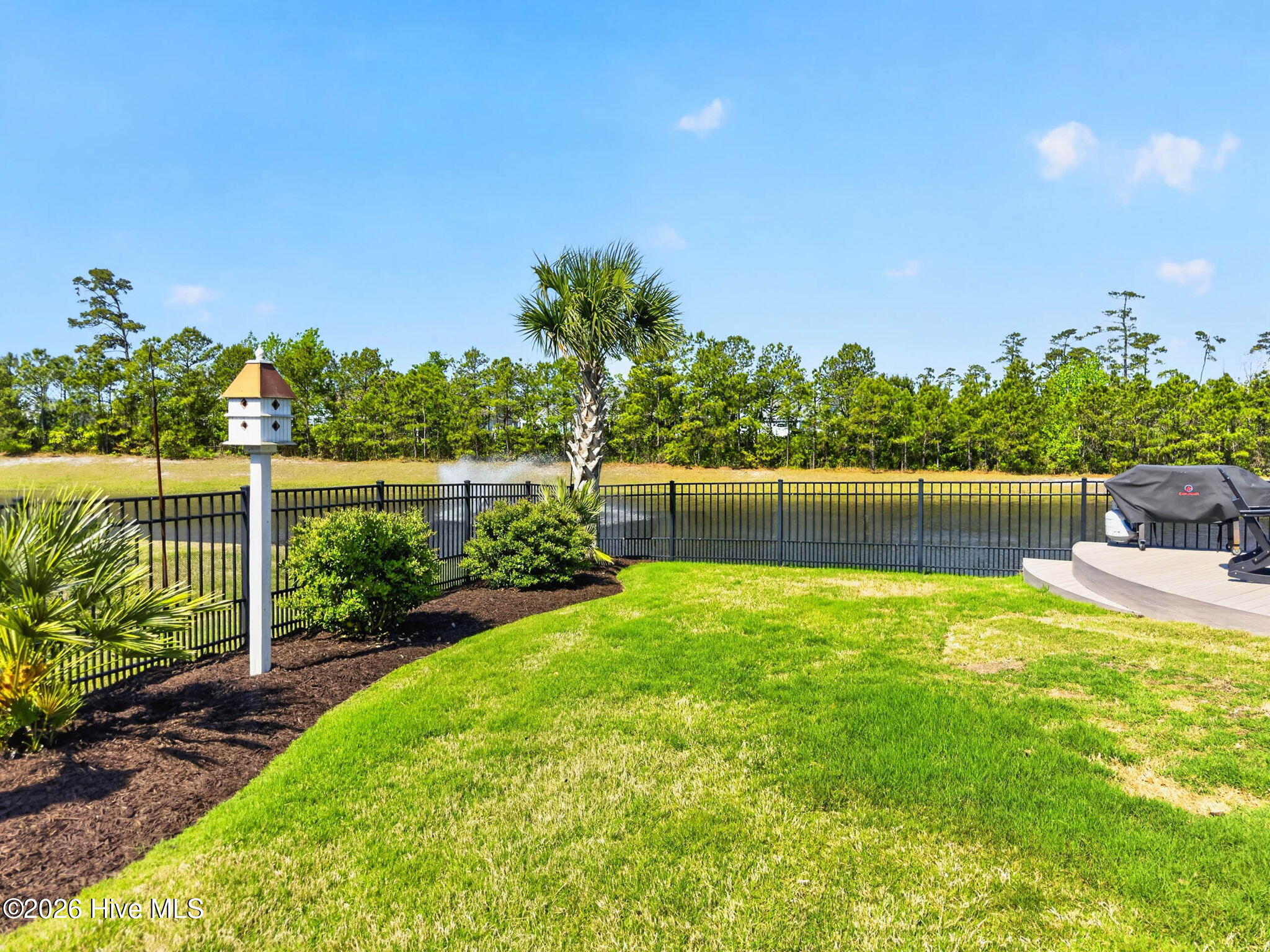 100567612 | Photo 70