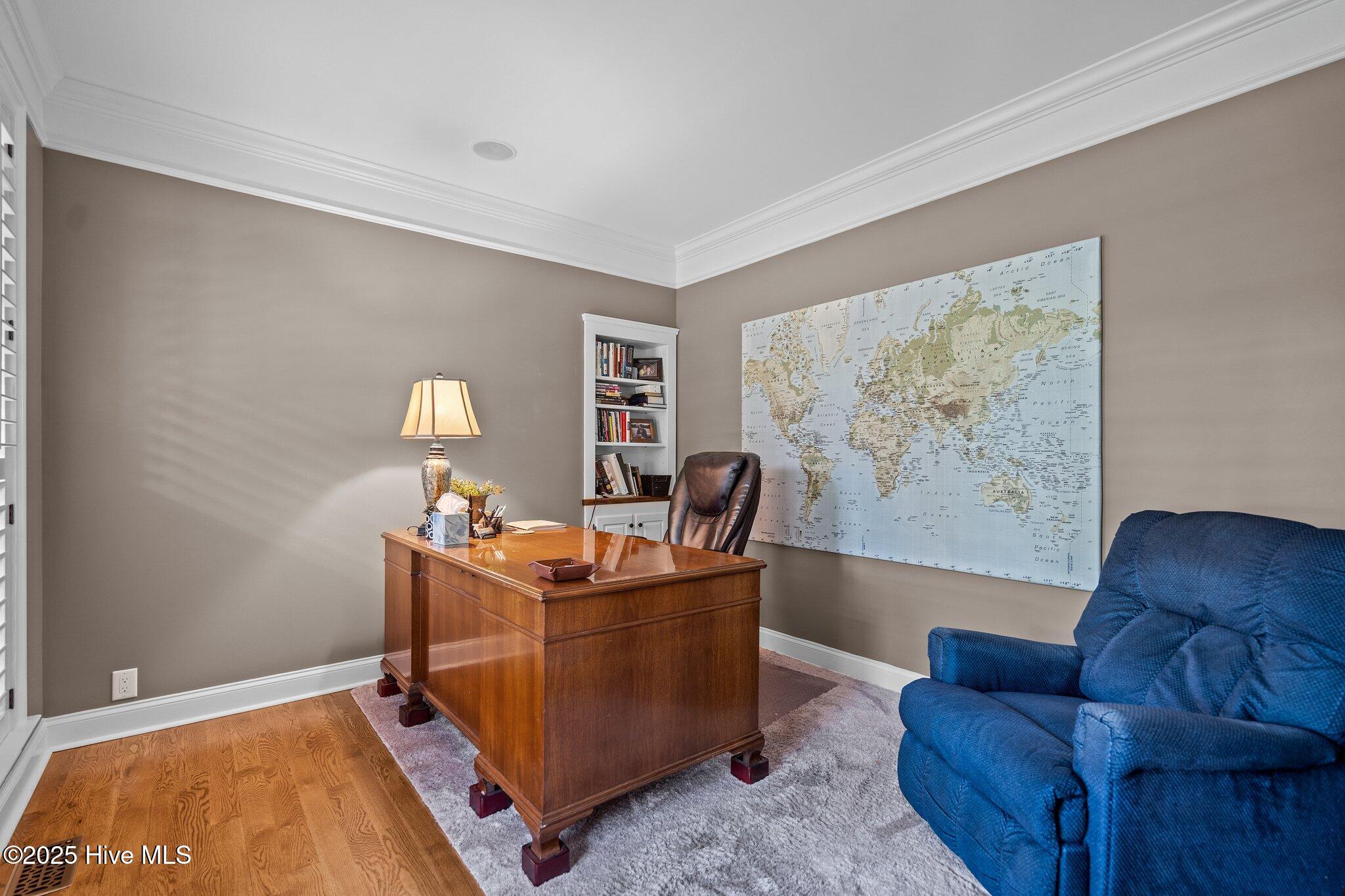 100565962 | Photo 17