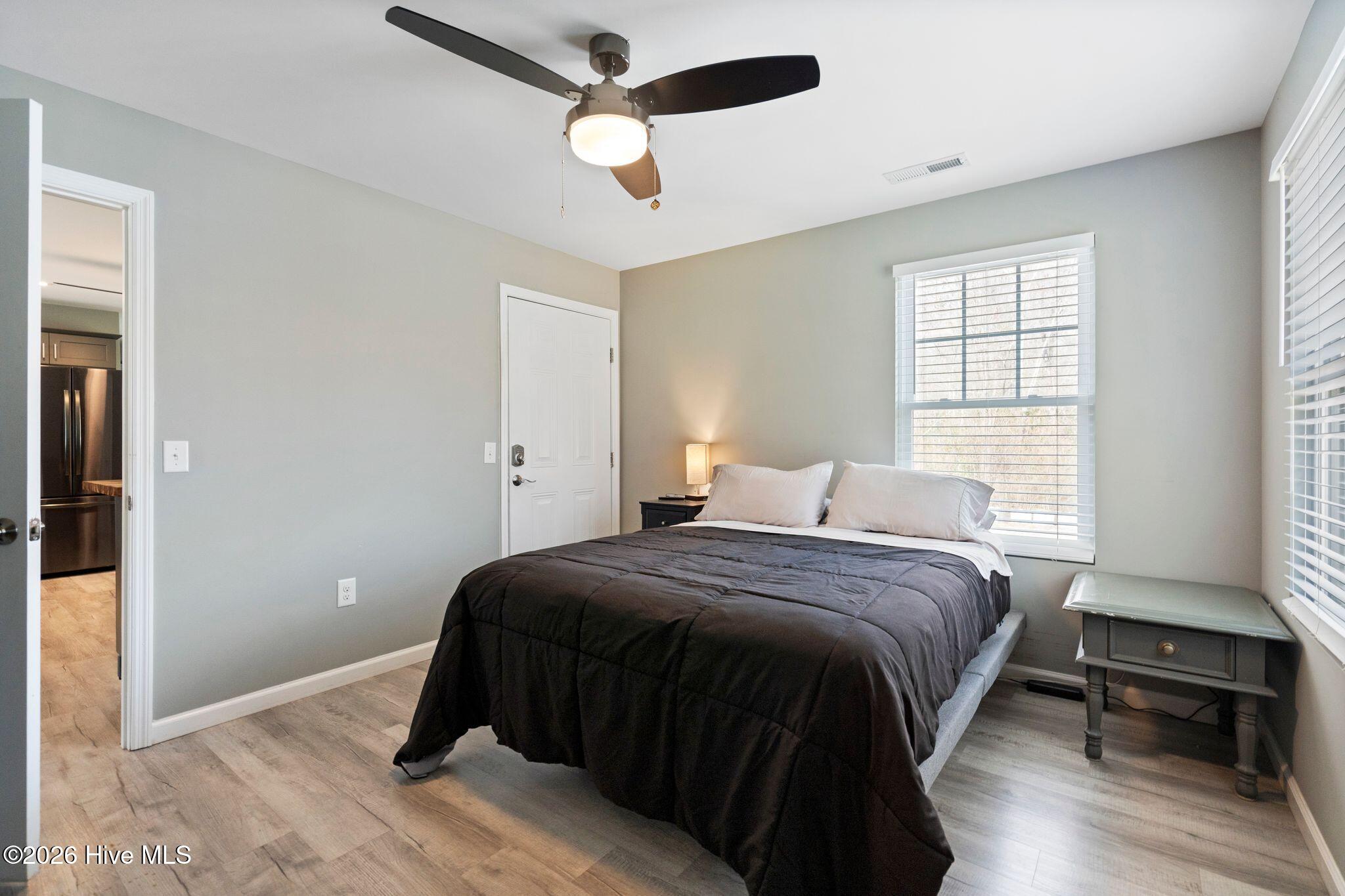 100559666 | Photo 77