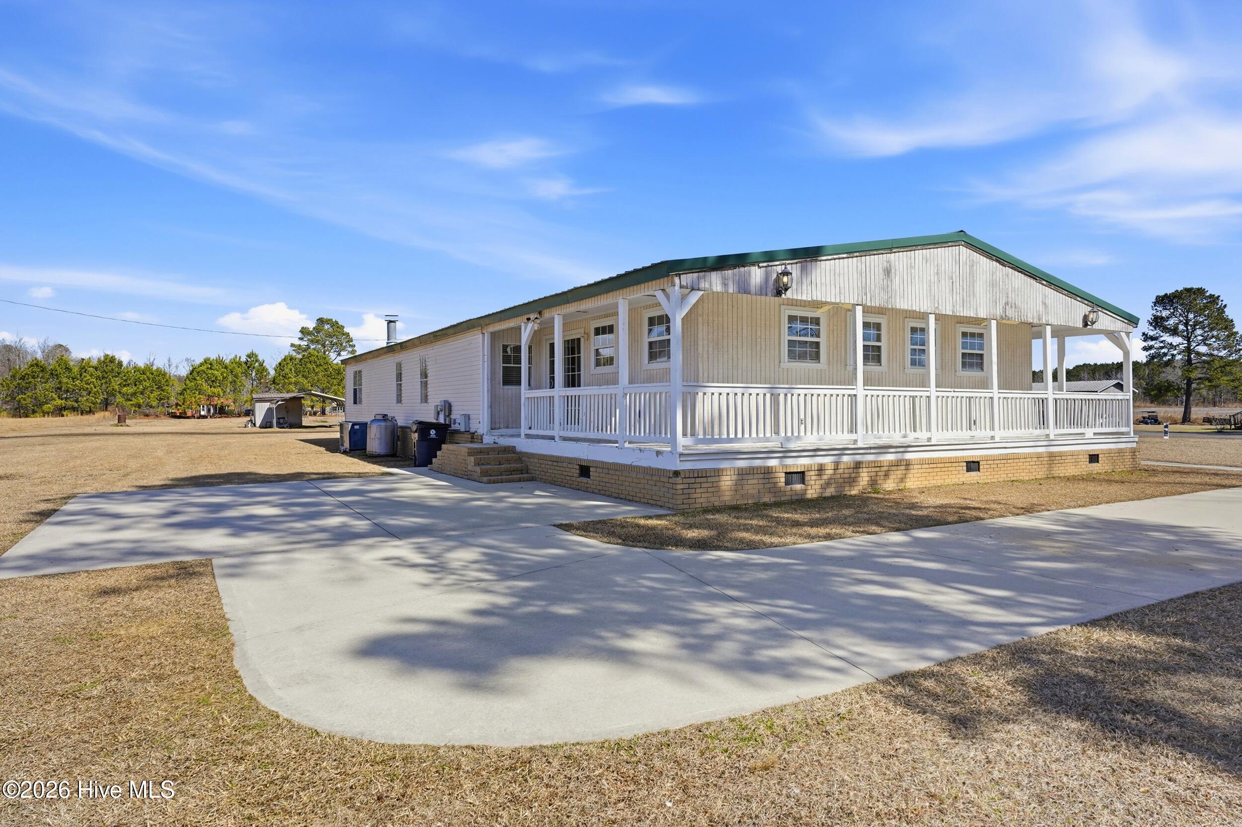 300 Quail Ridge Road, Jacksonville, NC, 28546