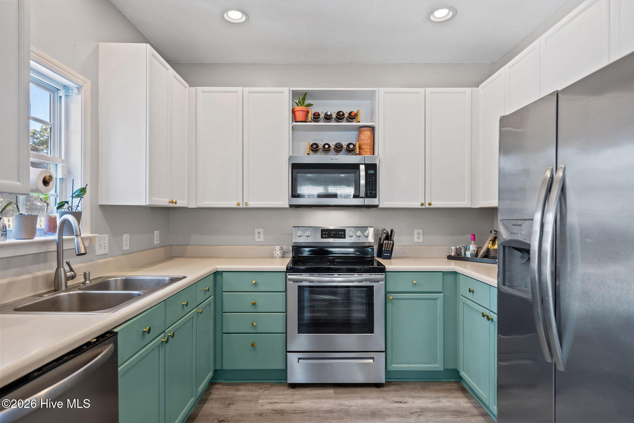 100552857 | Photo 16