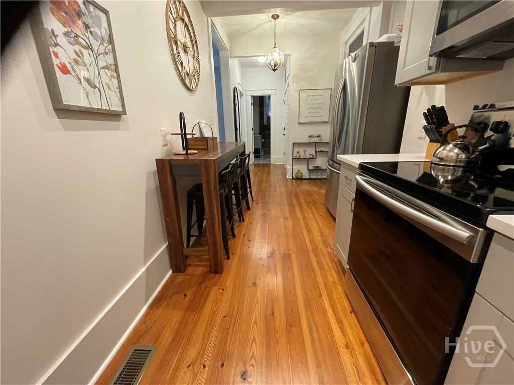 210 E State Street, Savannah, GA, 31401