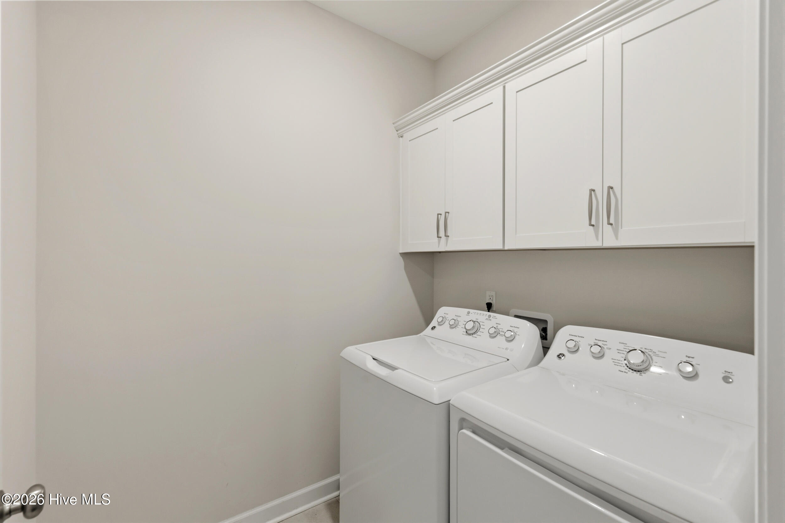 100570535 | Photo 35