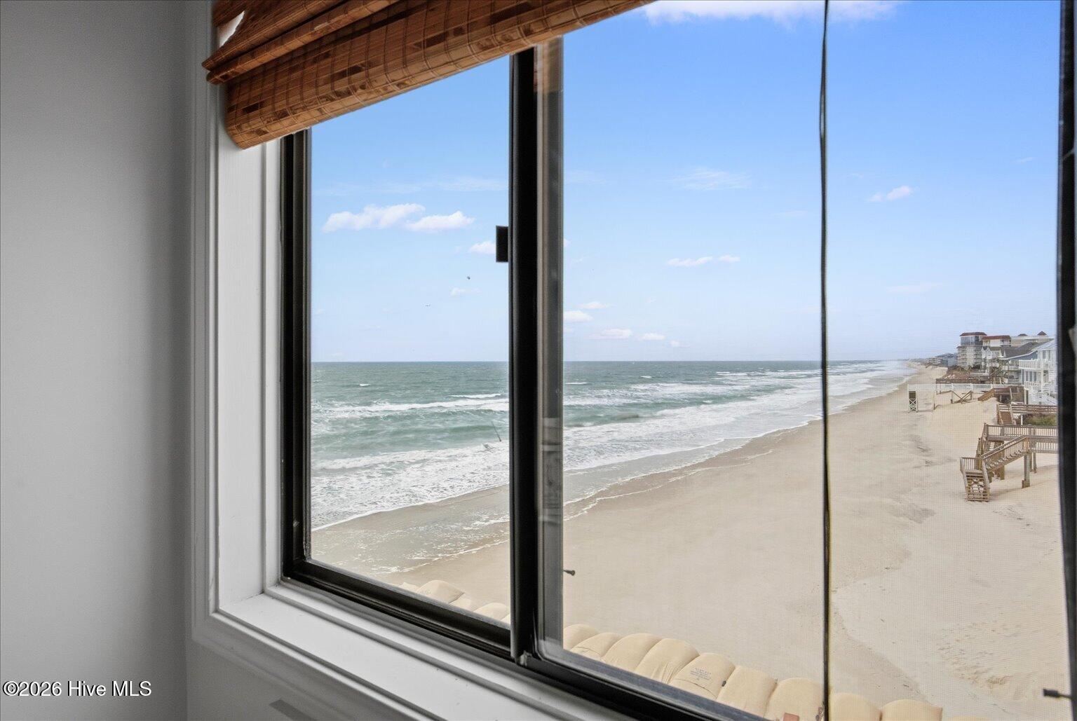 100557148 | Photo 25