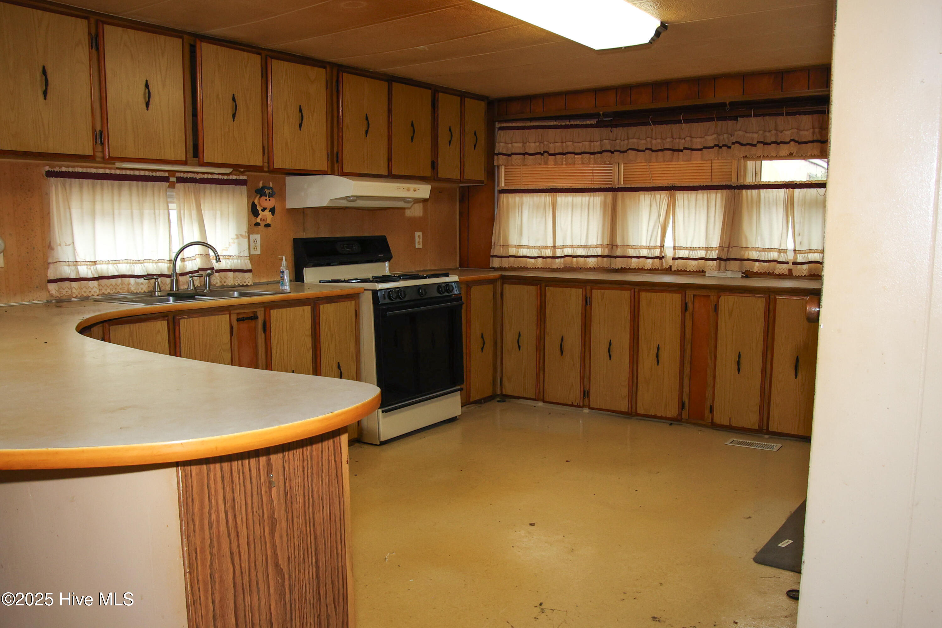 120 Youpon Drive, Hubert, NC 28539 – photo 9: IMG_1111