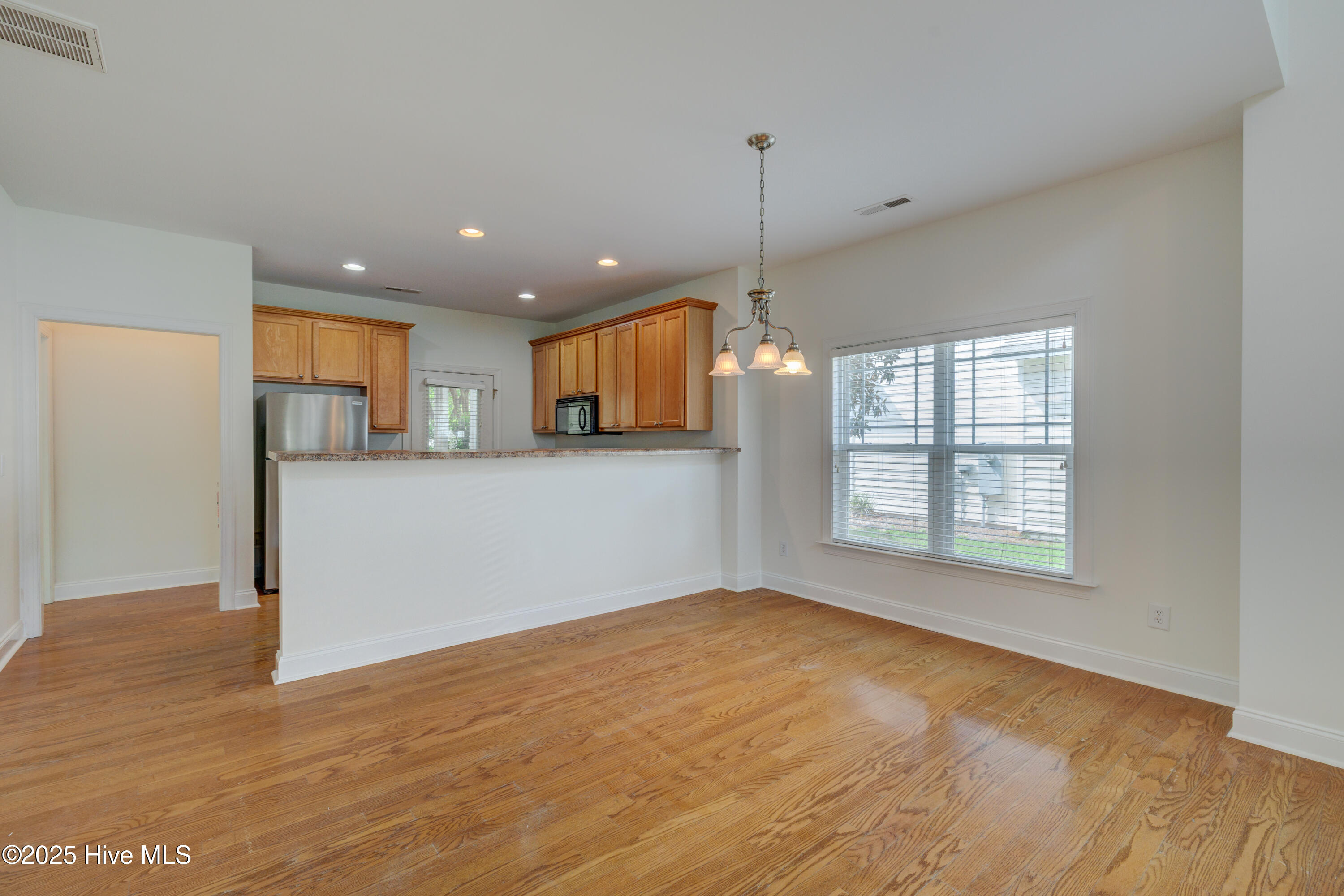 104 Phoebee Court, Hampstead, NC 28443 – photo 16: 104PhoebeeCourt-15