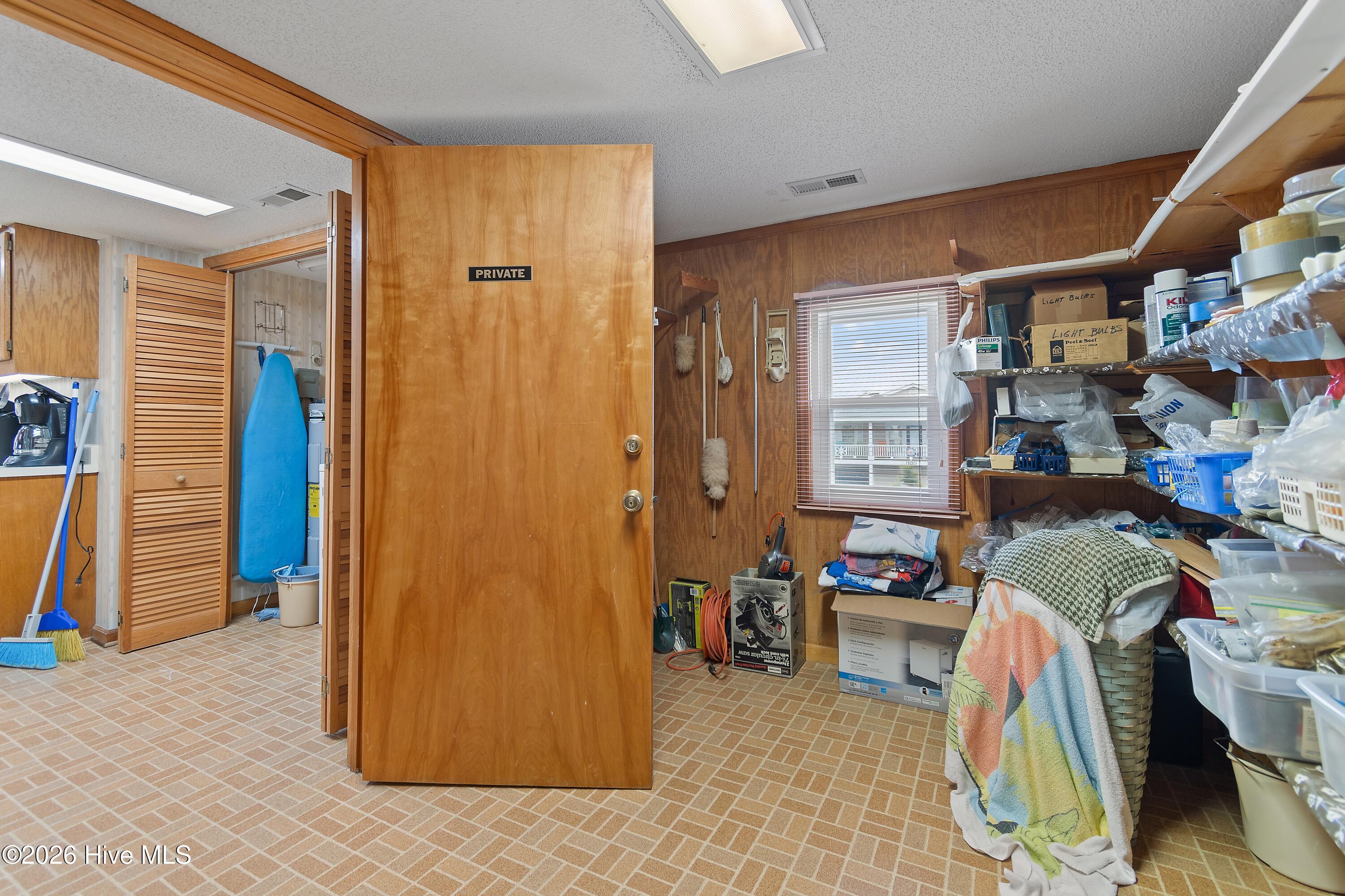 1099 Ocean Boulevard W, Holden Beach, NC, 28462