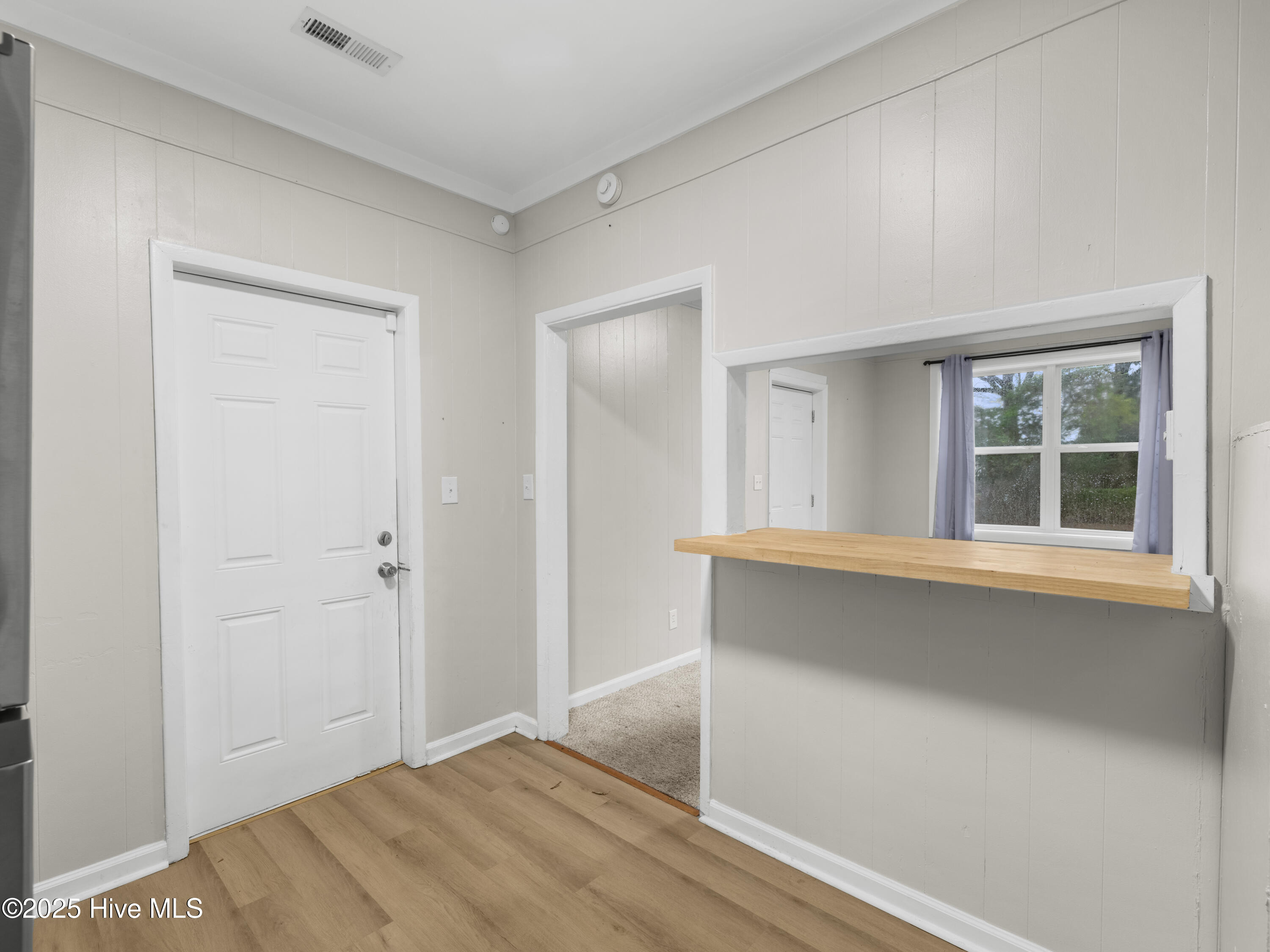 100544589 | Photo 16