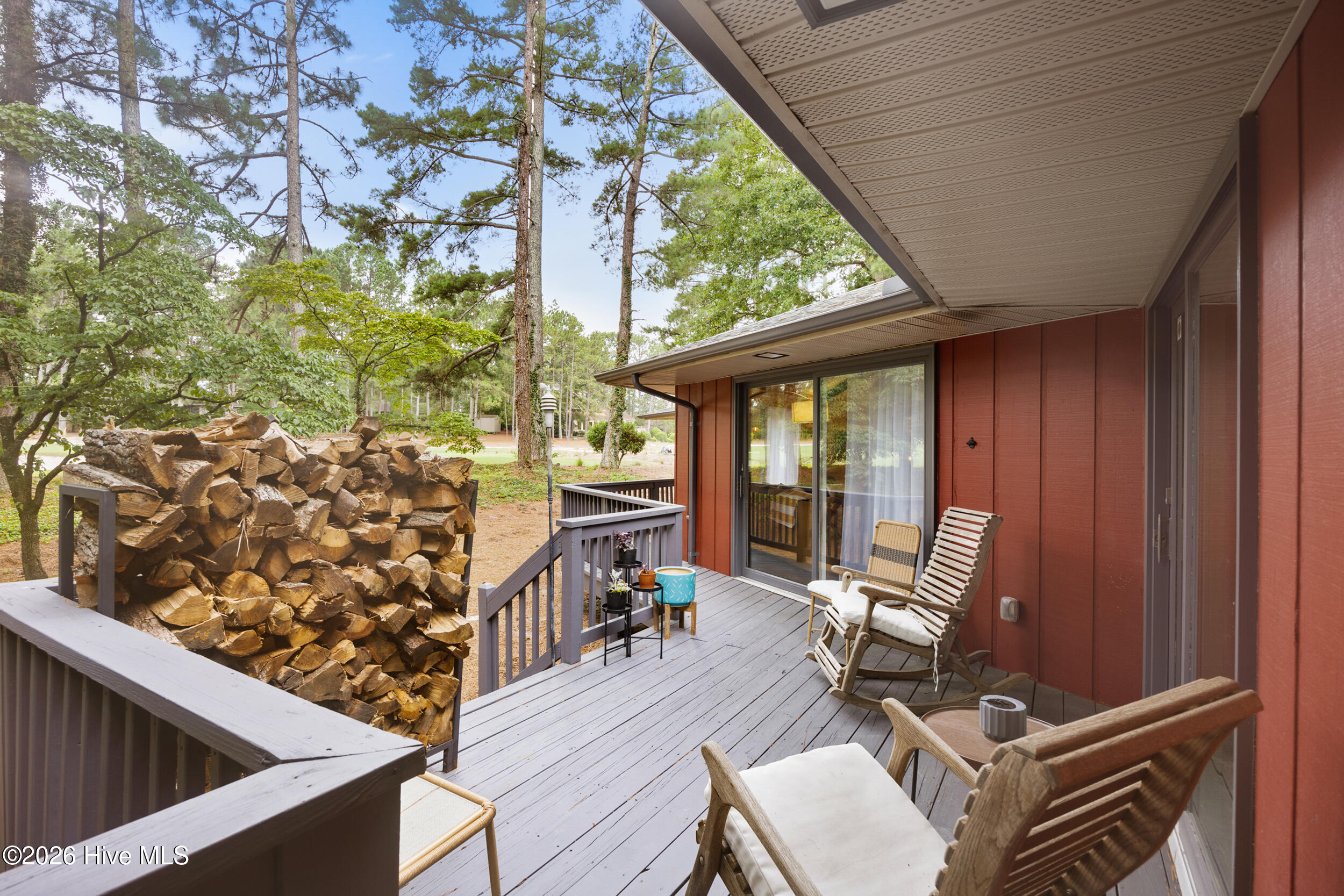 BACK DECK