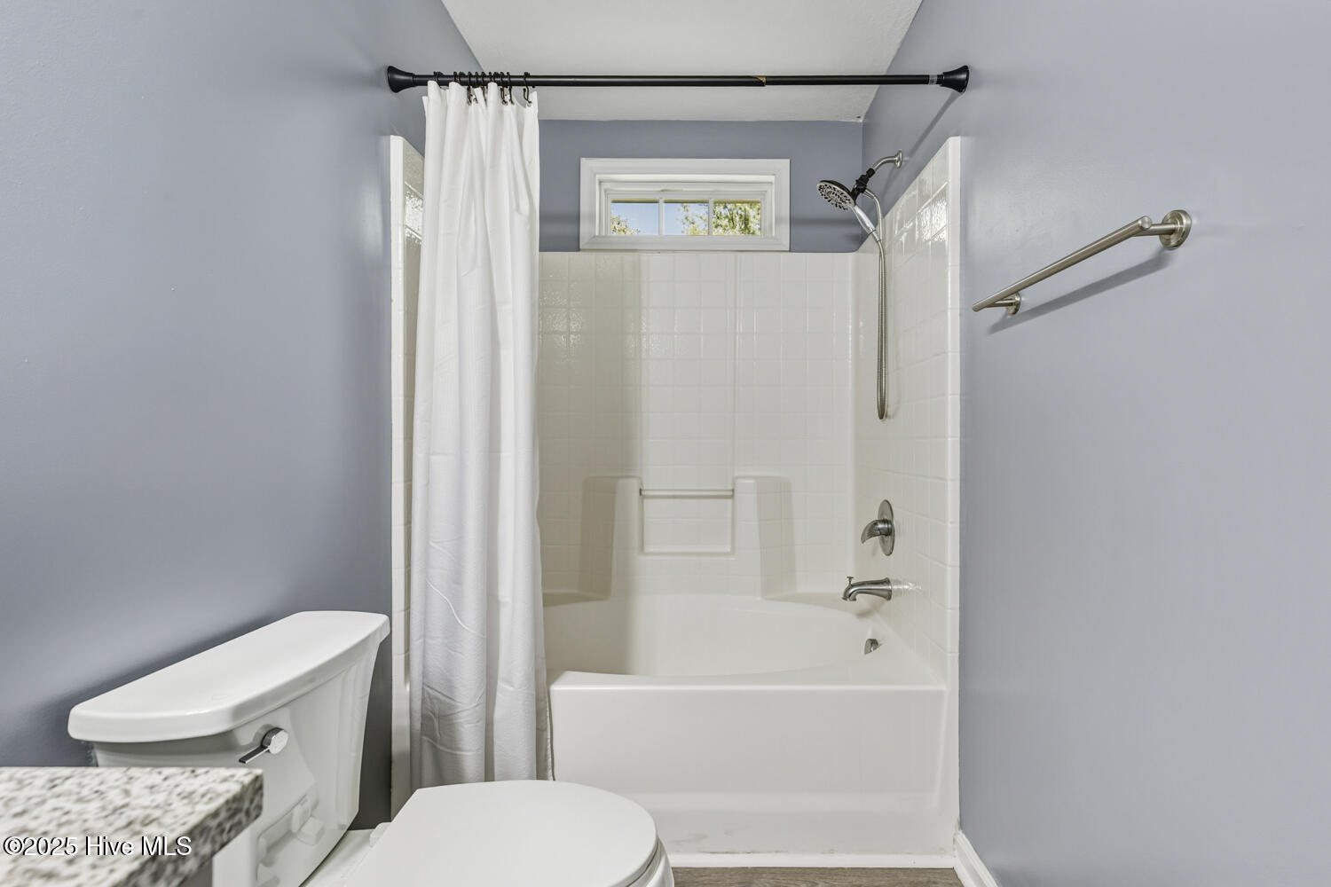 100539908 | Photo 23